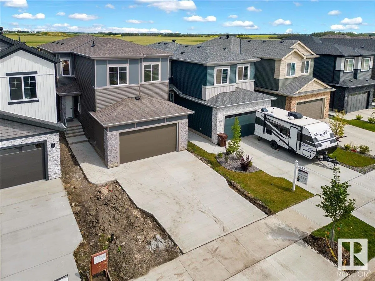 12 EDGEFIELD Way