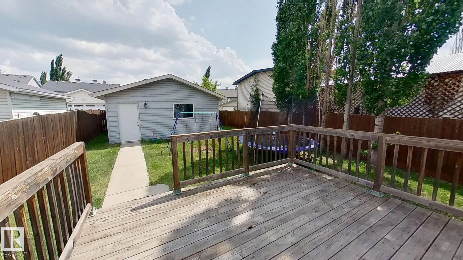 5596 STEVENS Crescent