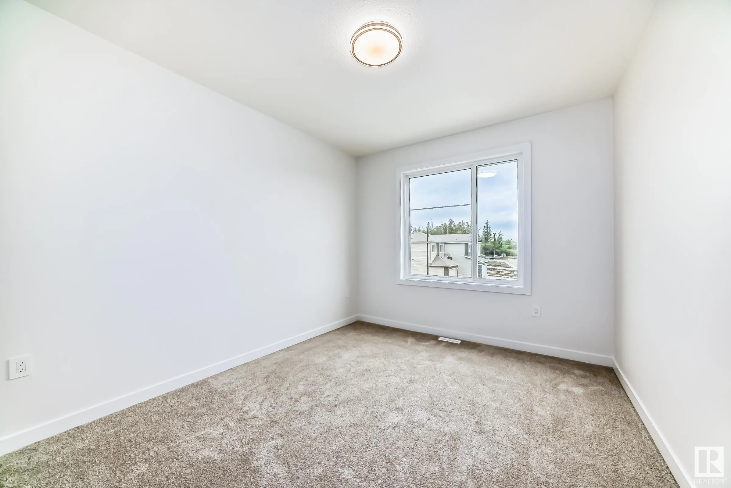 55 MEADOWGROVE Lane