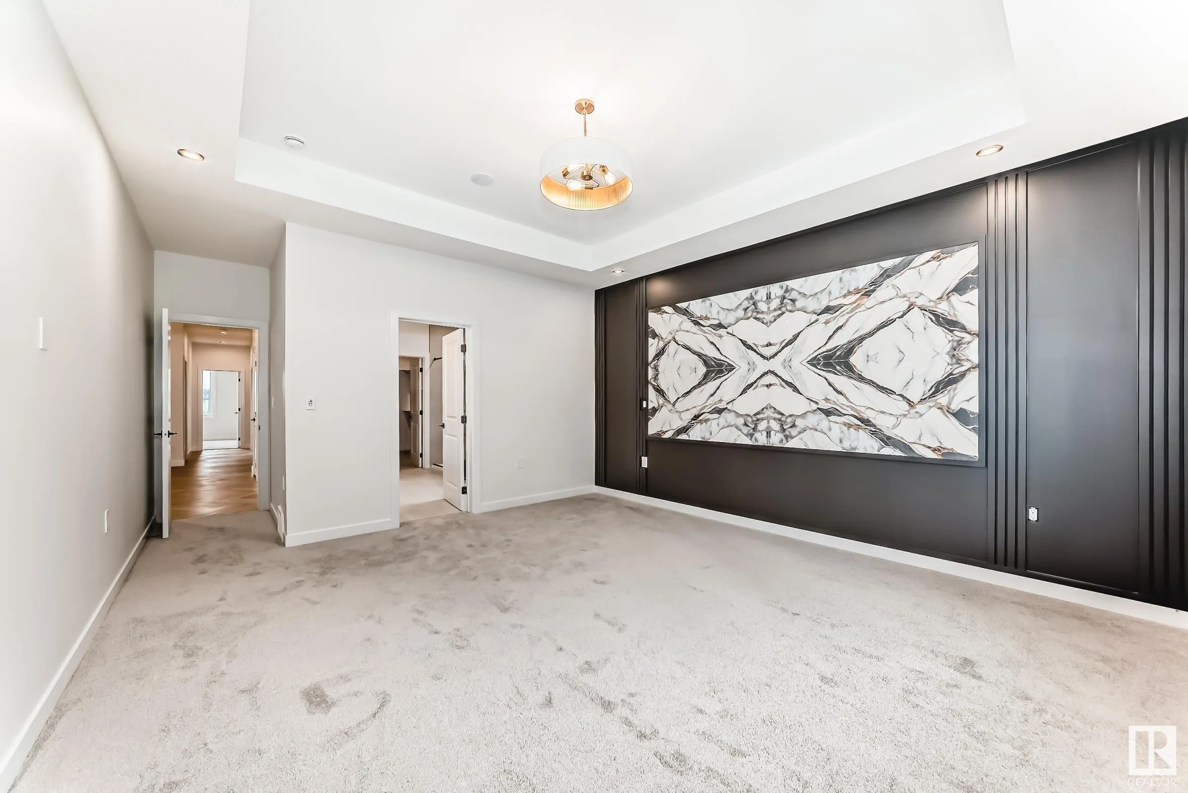 55 MEADOWGROVE Lane