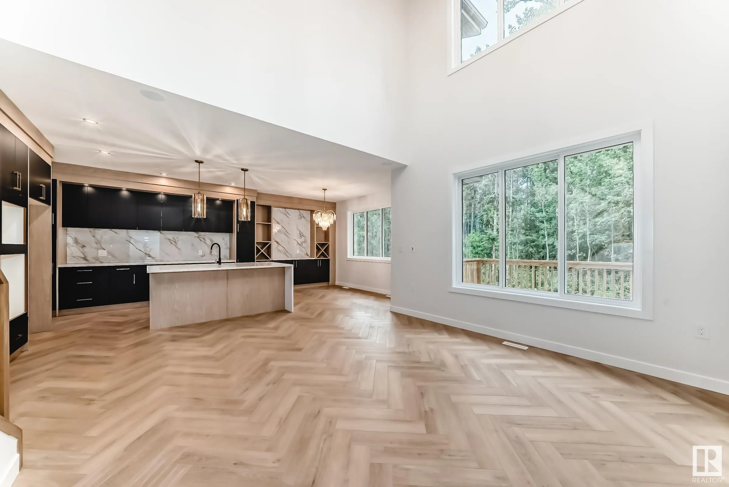 55 MEADOWGROVE Lane