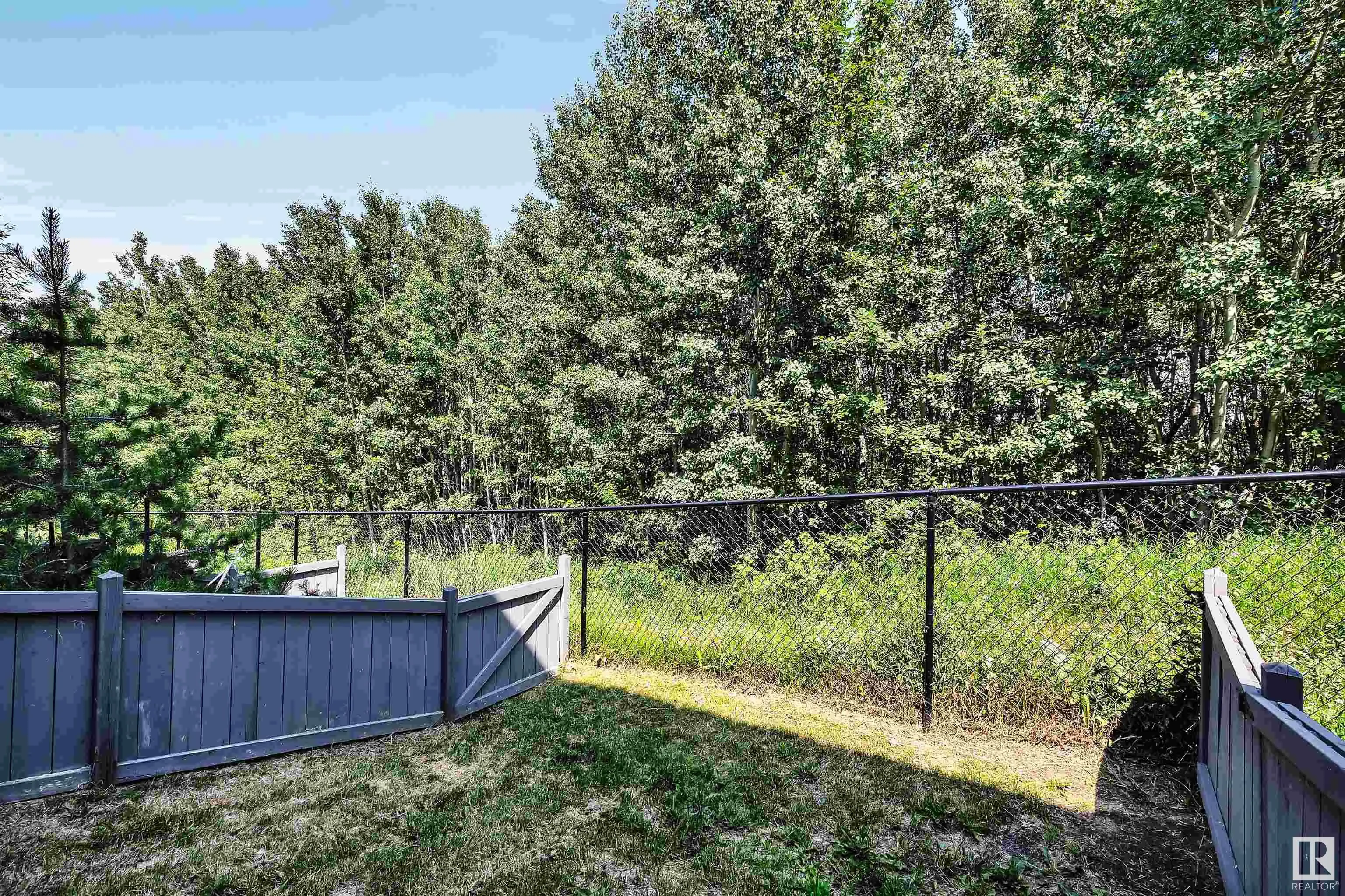 600 BELLEROSE Drive