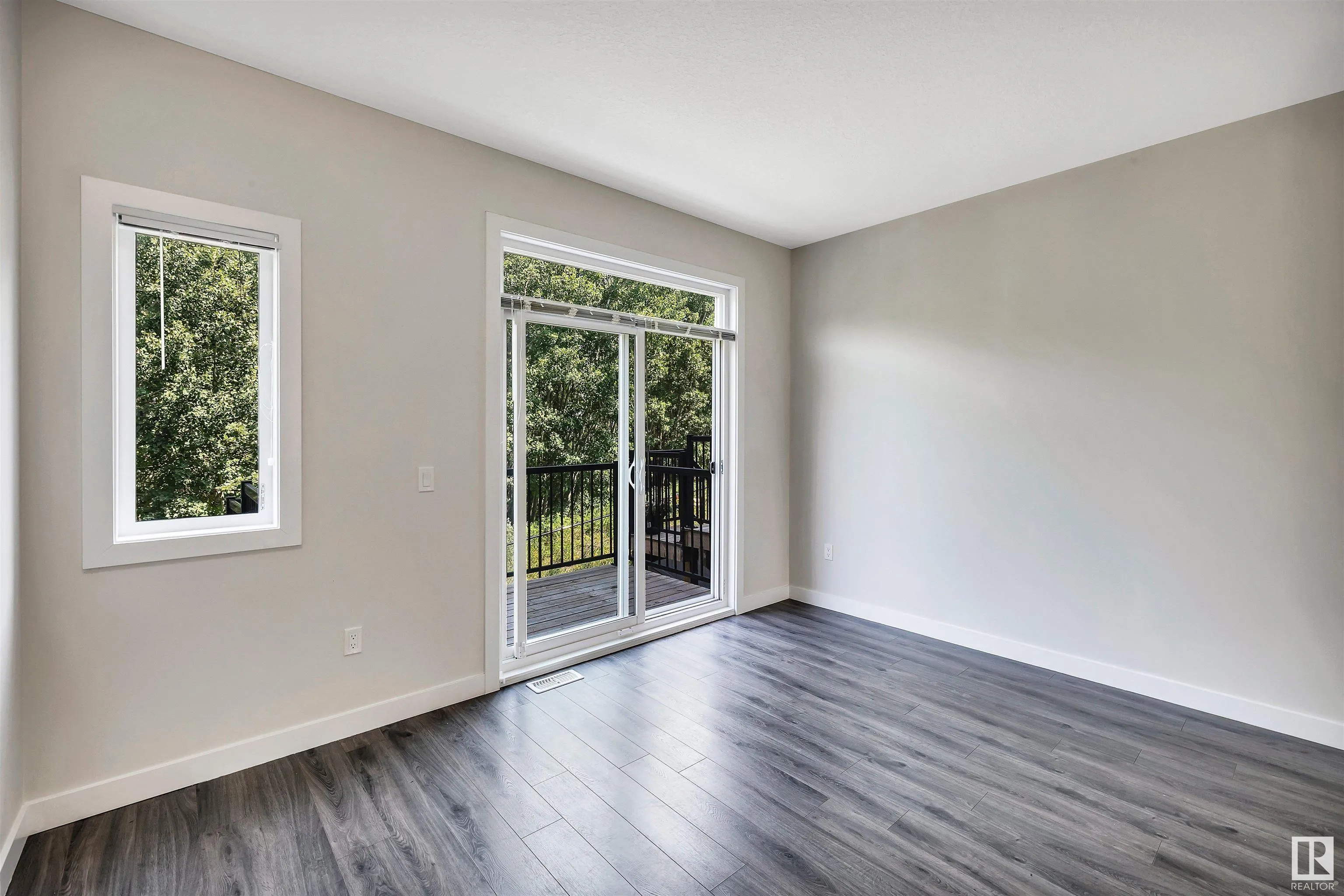 600 BELLEROSE Drive