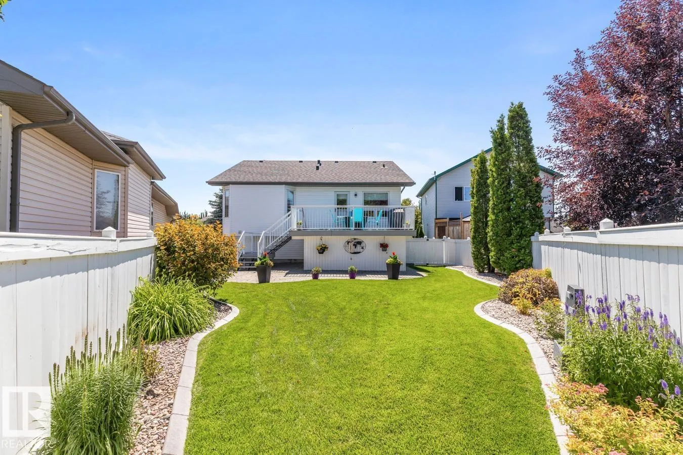 6 Brochu Court