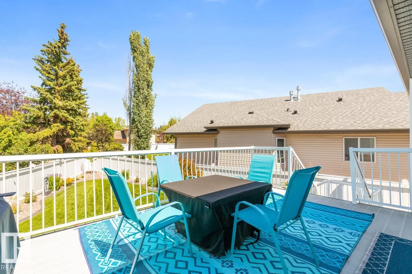 6 Brochu Court