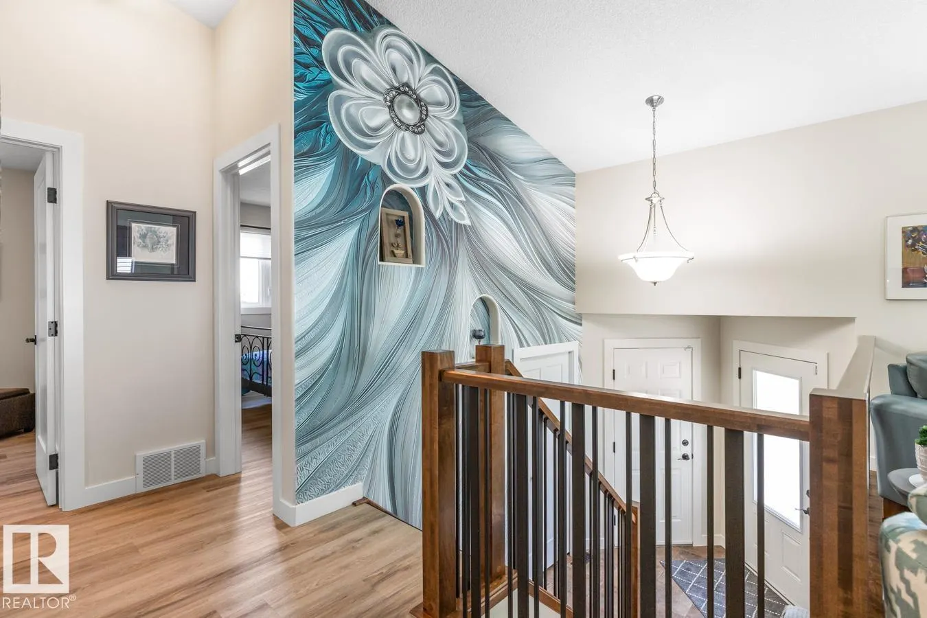 6 Brochu Court