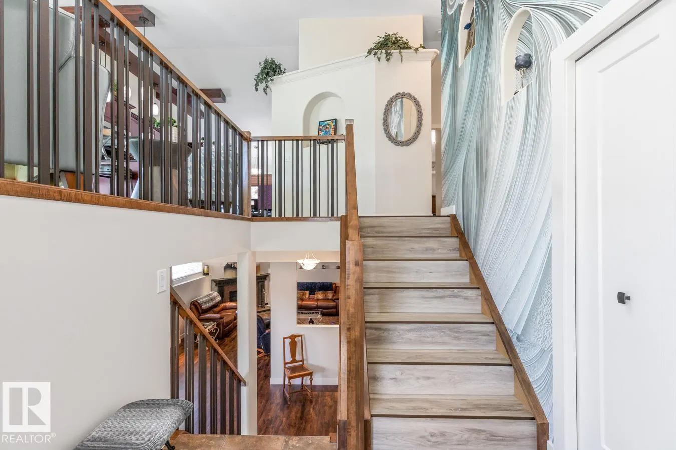 6 Brochu Court