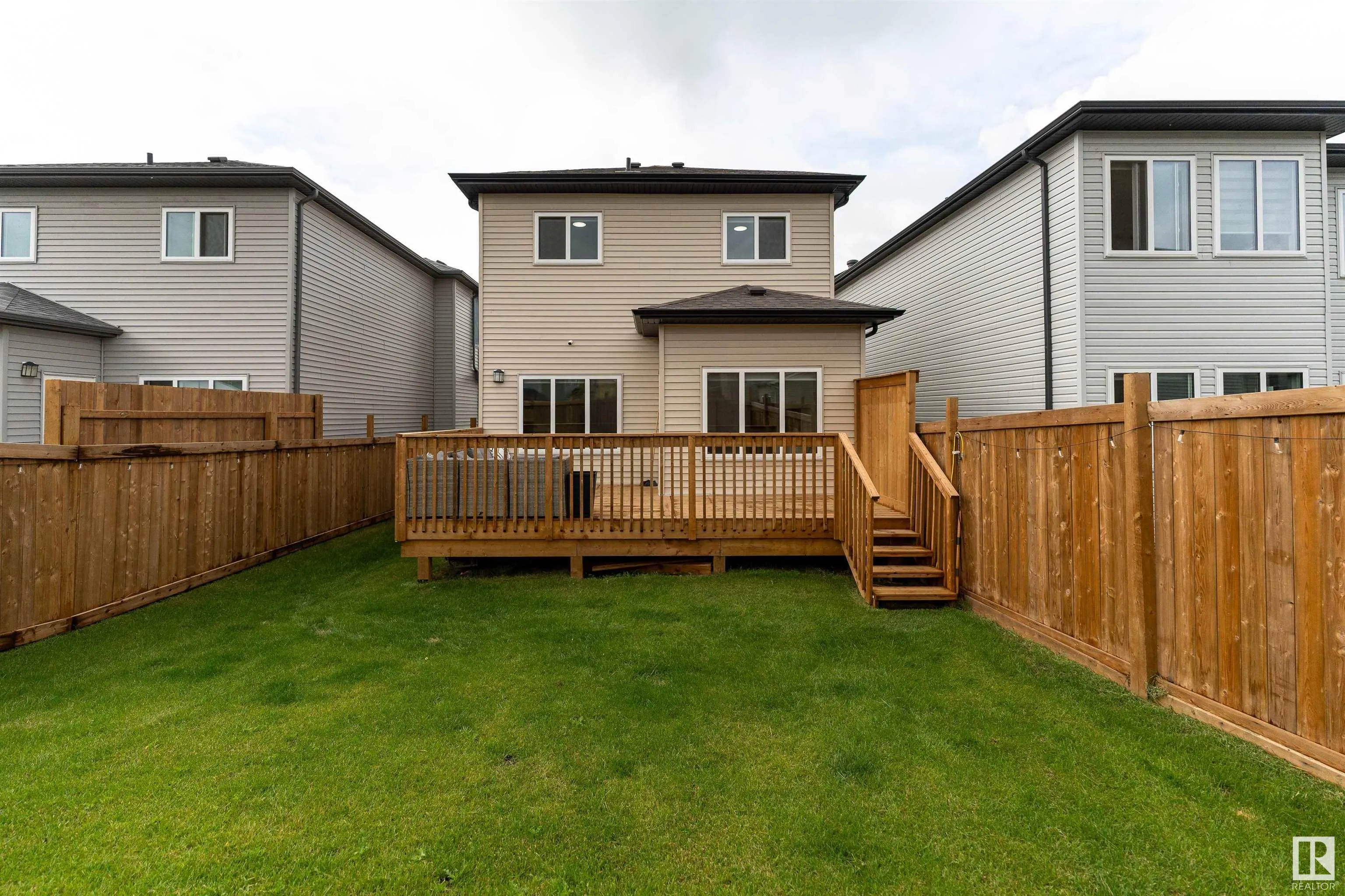 112 BLUFF Cove