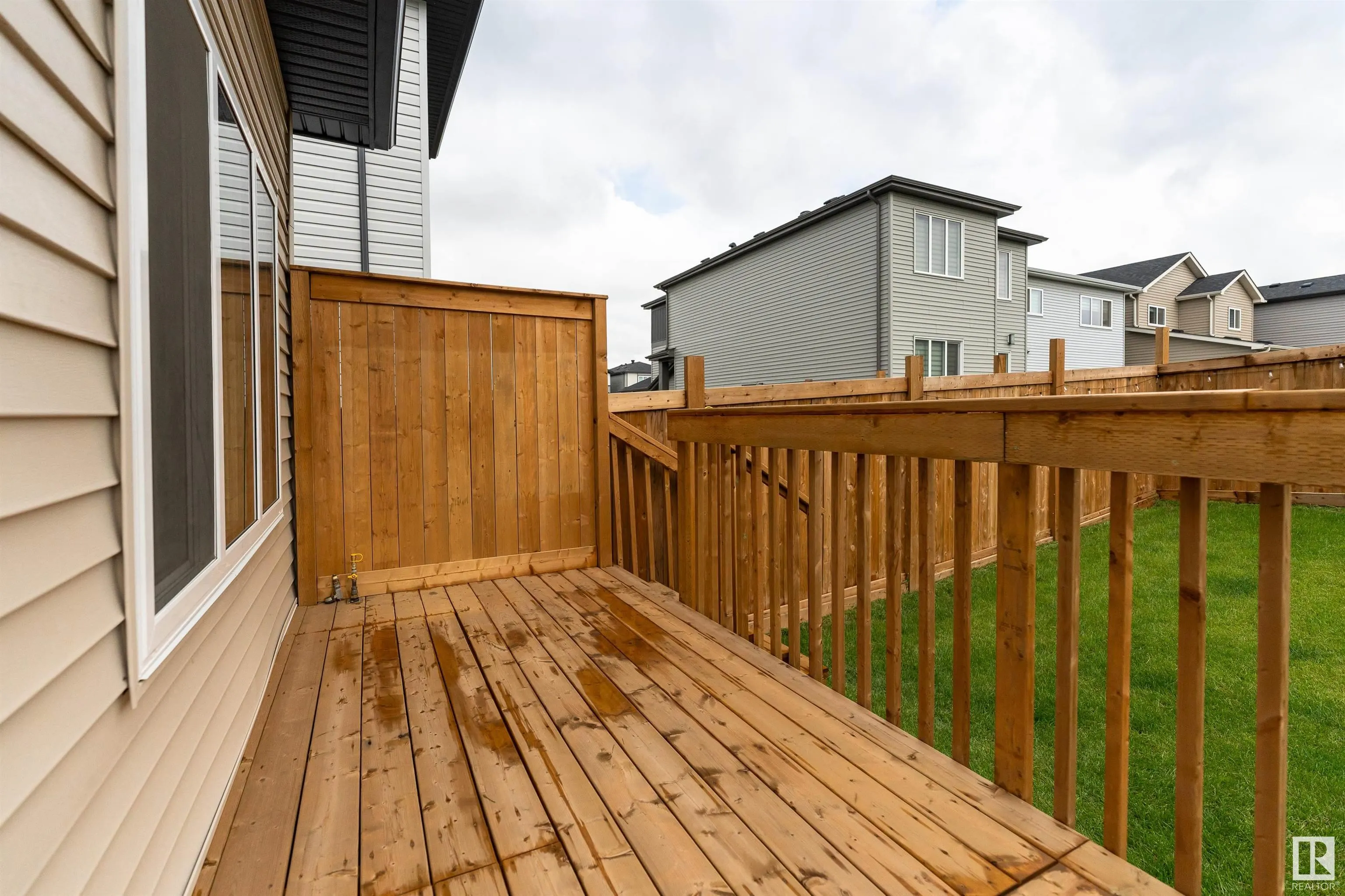112 BLUFF Cove