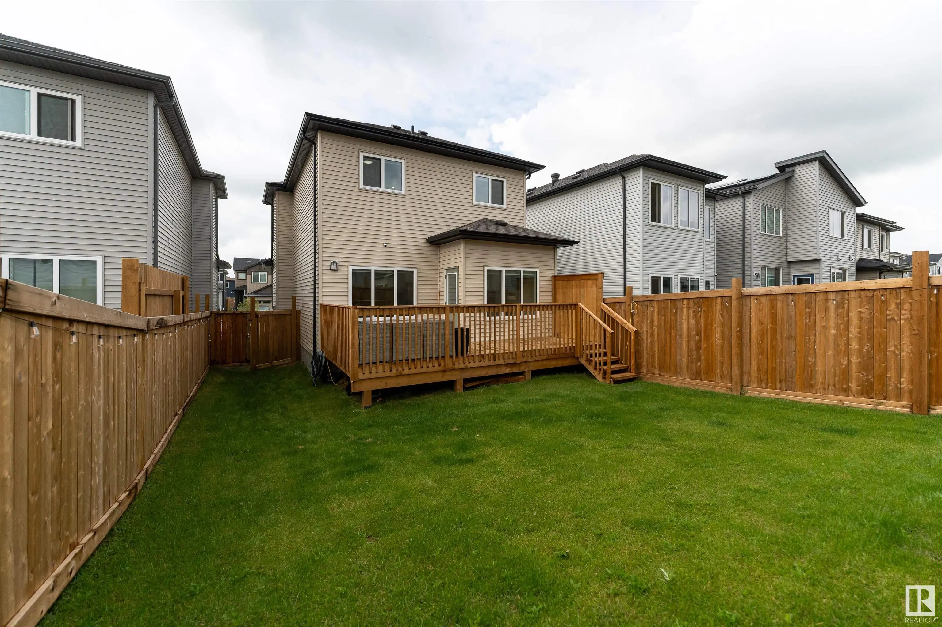112 BLUFF Cove