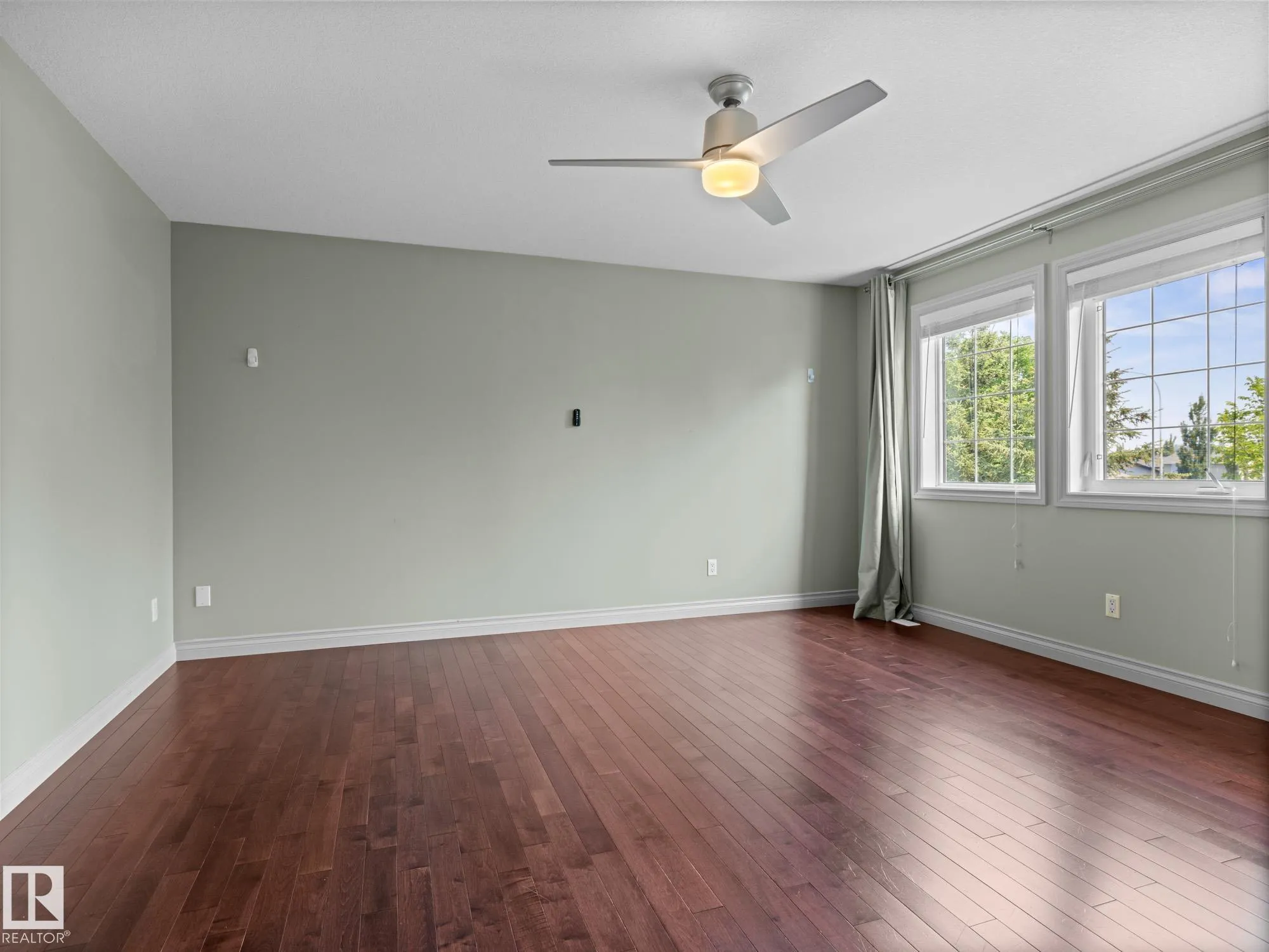 5116 CHATEAU Court