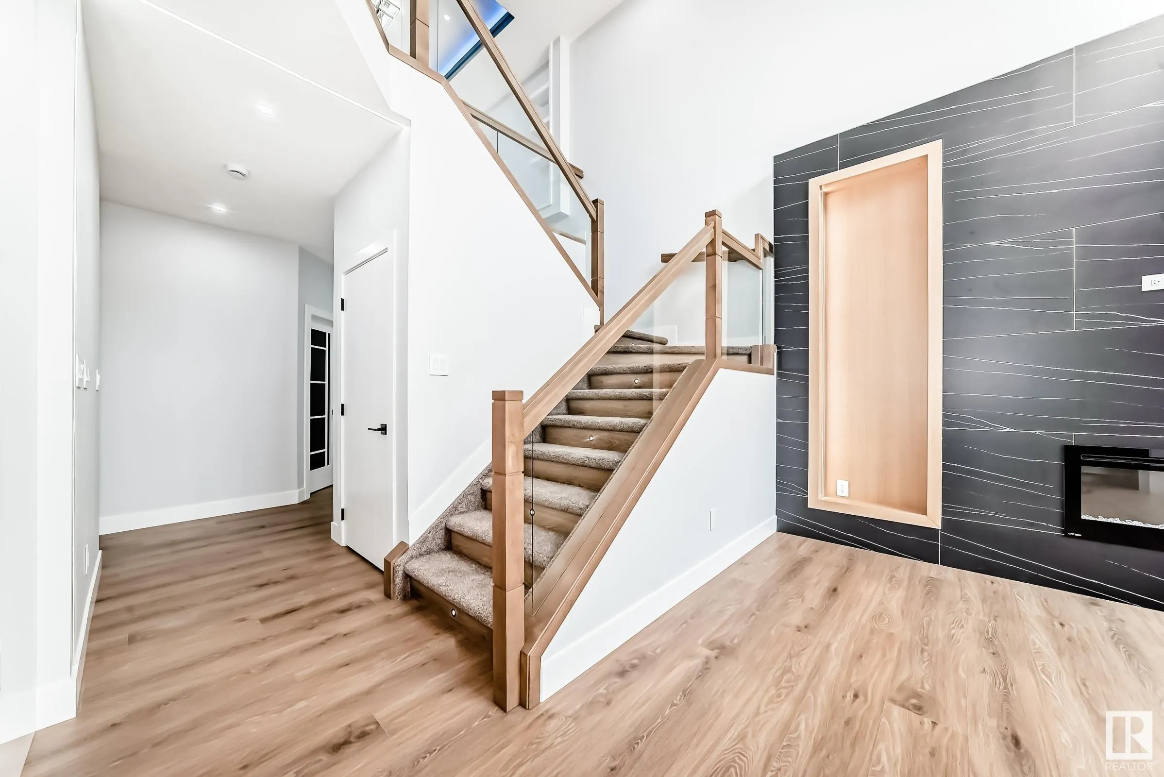 59 Waverly Way