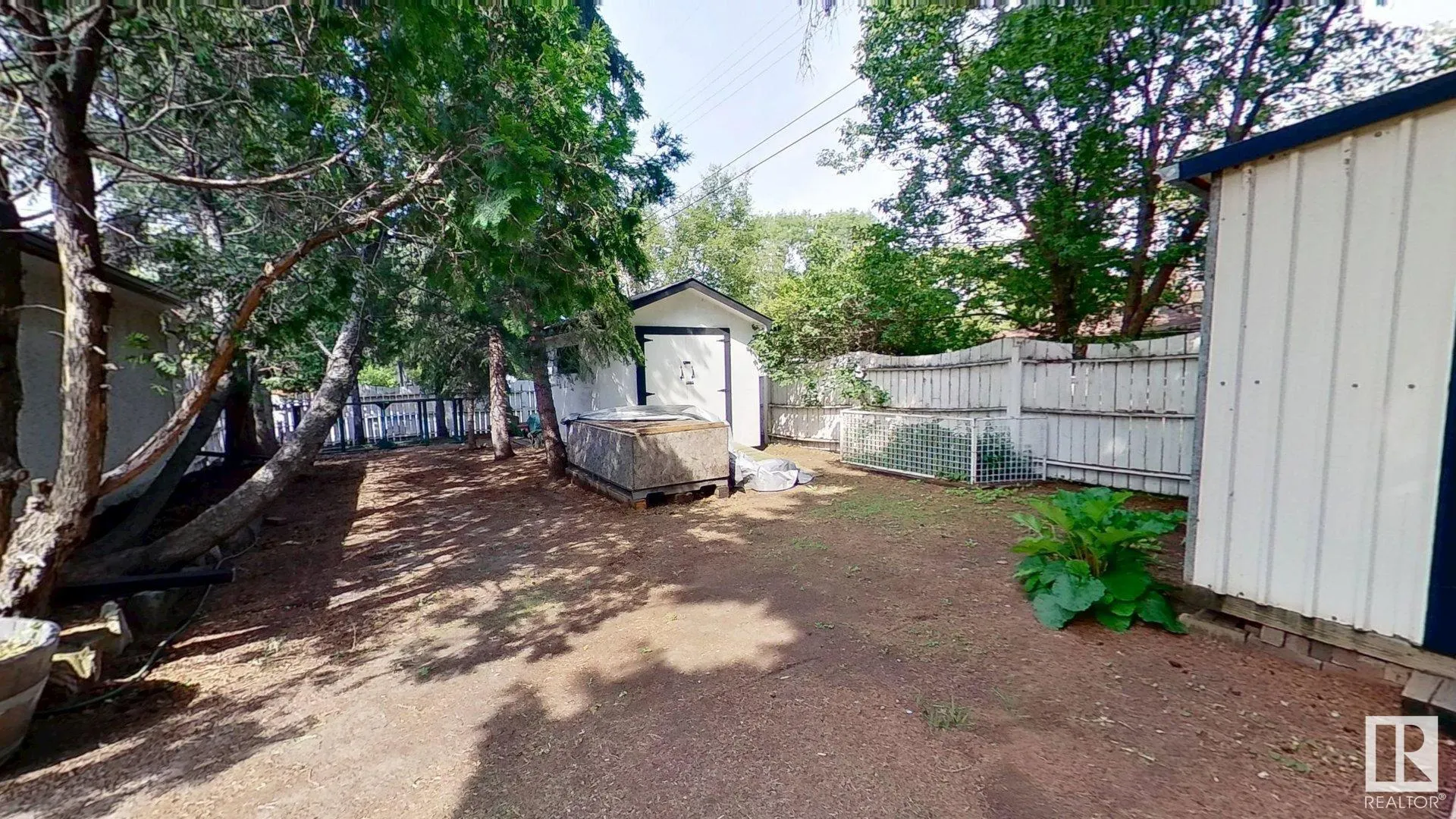 899 ALDER Avenue