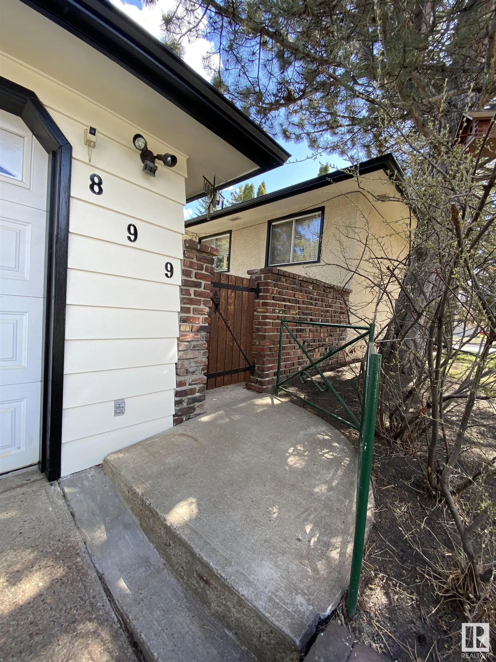 899 ALDER Avenue