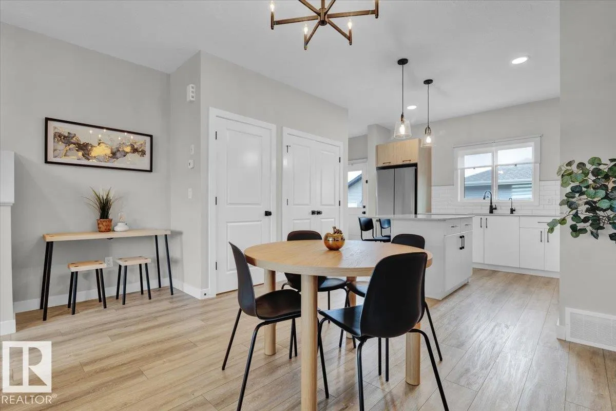 78 SIENNA Boulevard