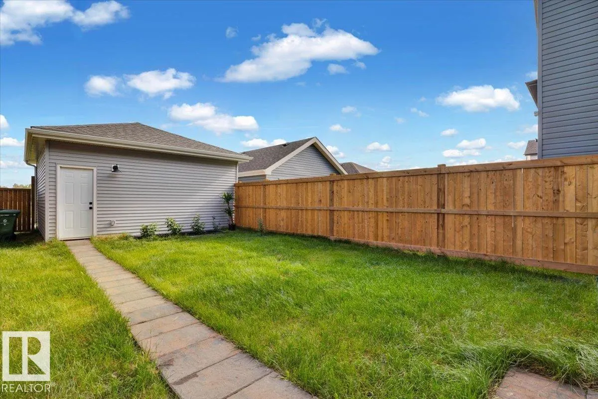78 SIENNA Boulevard