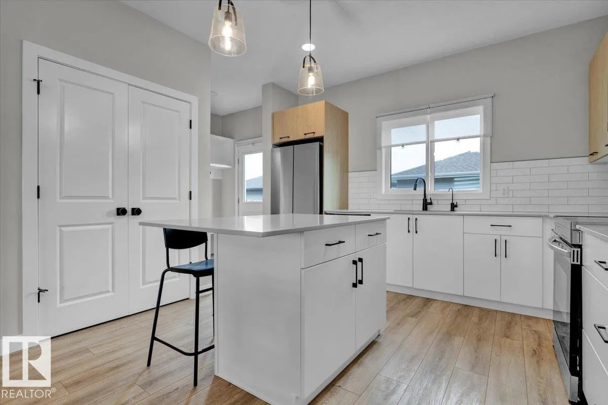 78 SIENNA Boulevard