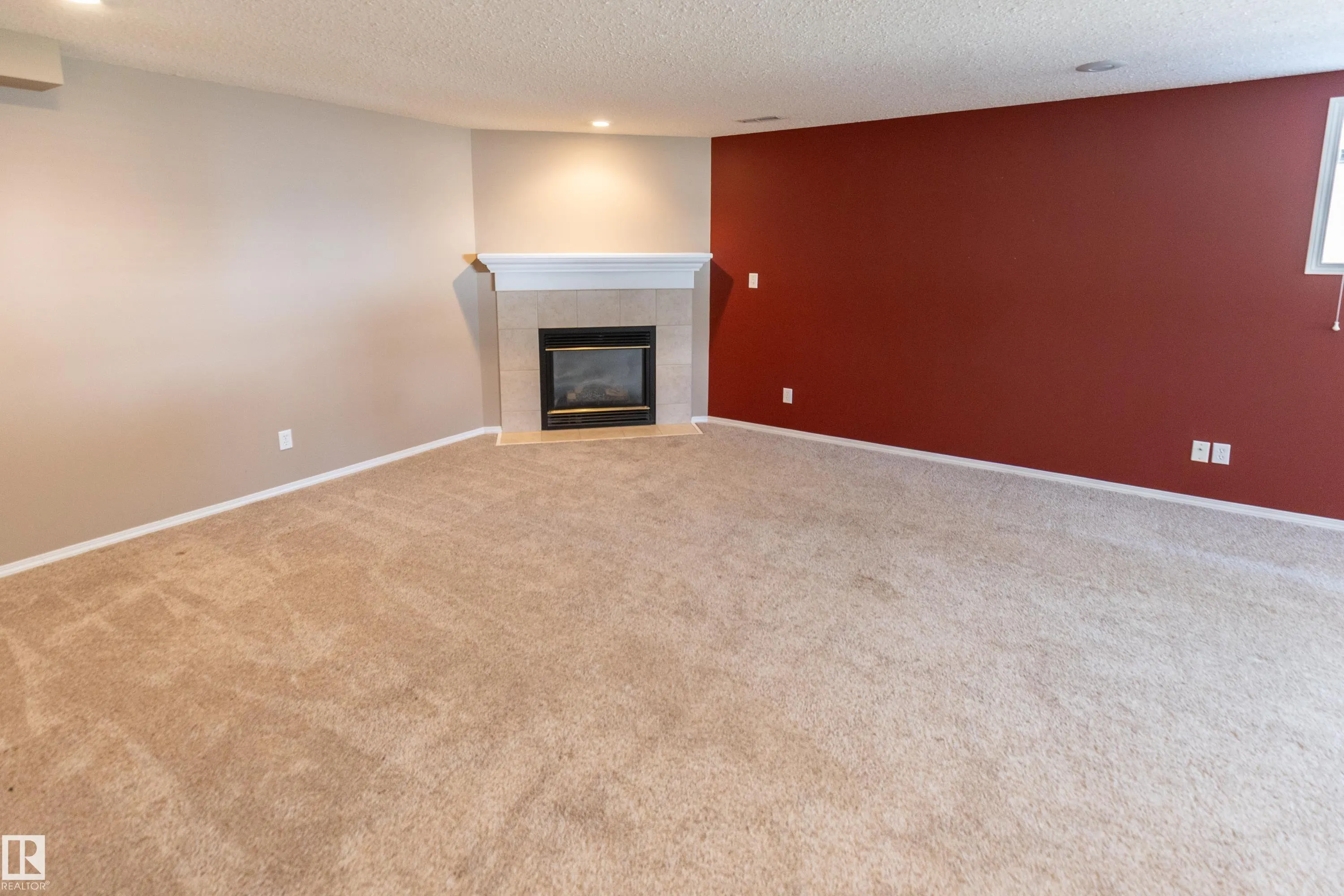 84 Ridgepoint Way