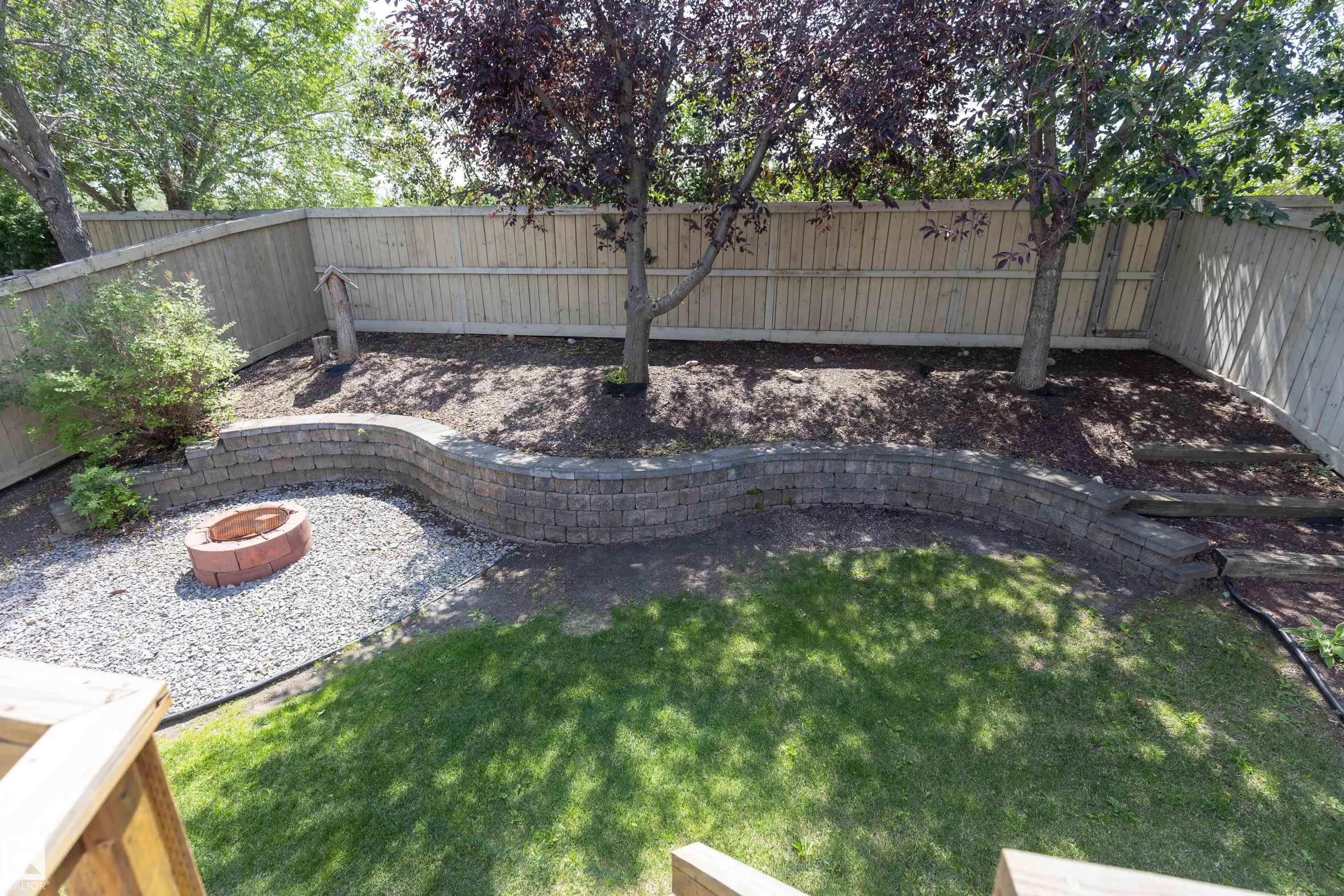 84 Ridgepoint Way