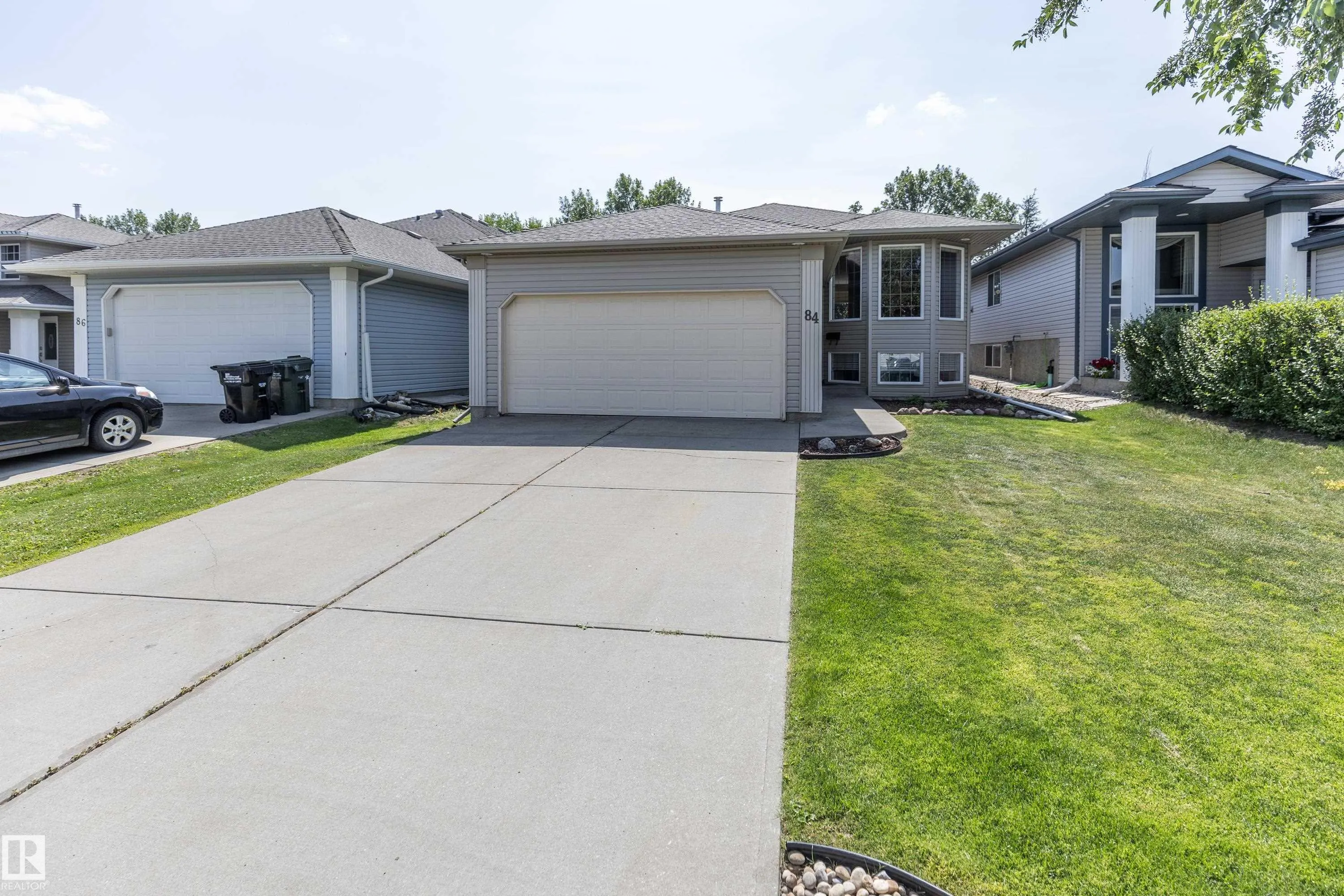 84 Ridgepoint Way