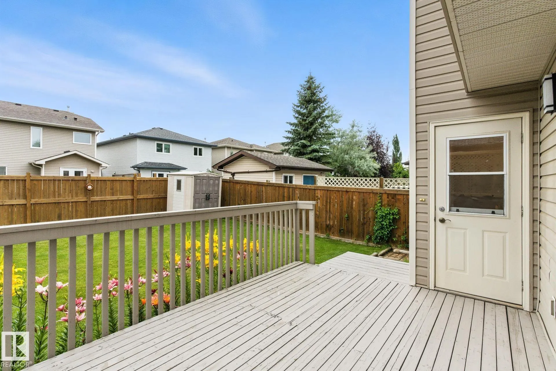 289 FOXBORO Crescent