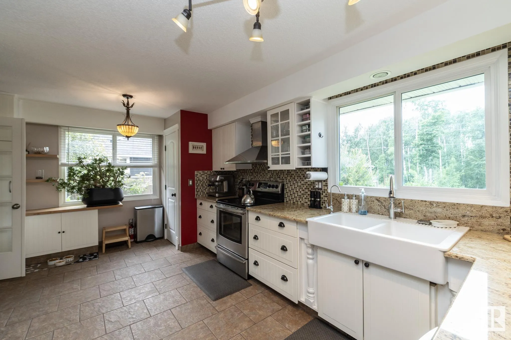53226 RGE ROAD 261