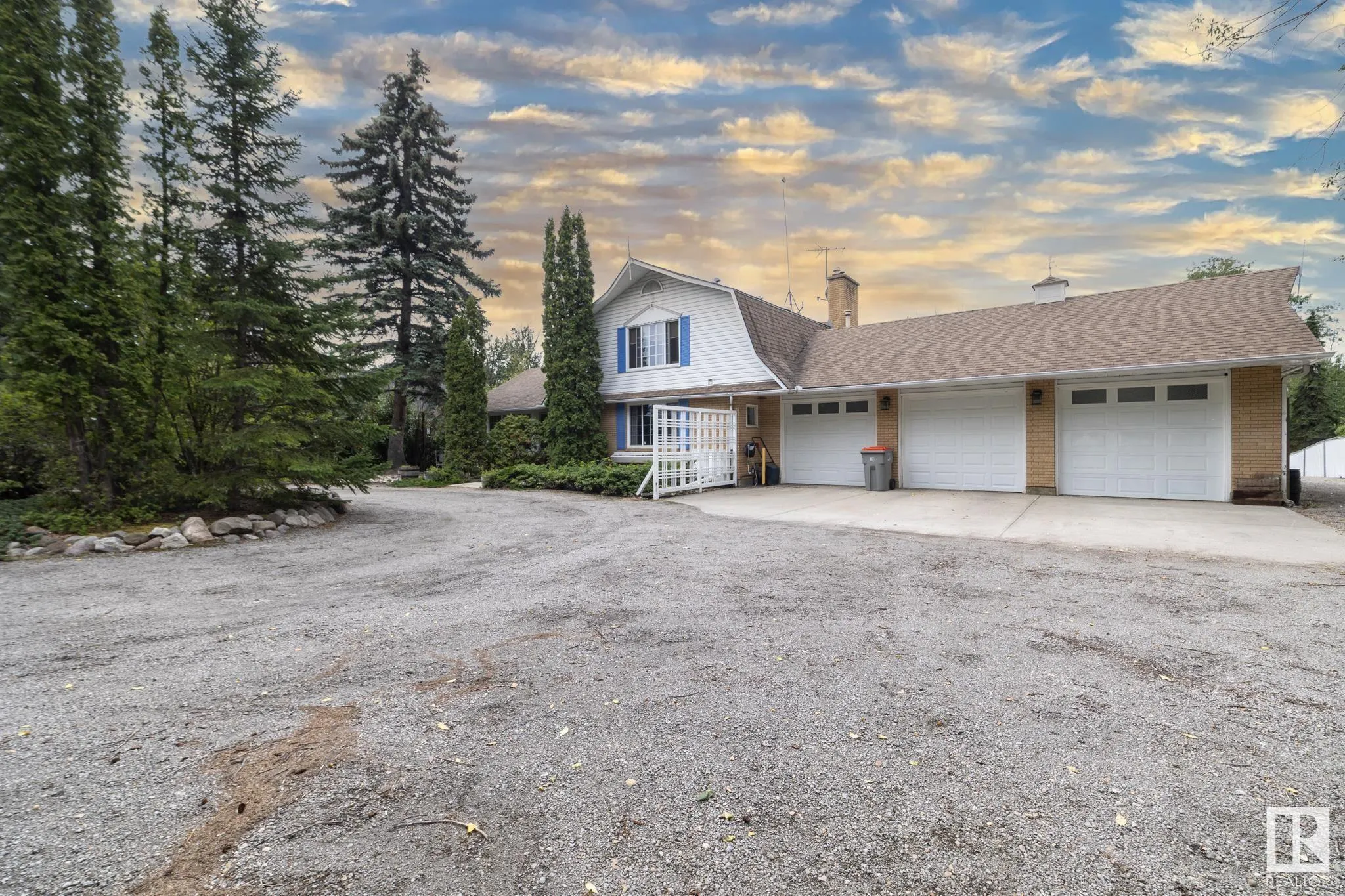 53226 RGE ROAD 261