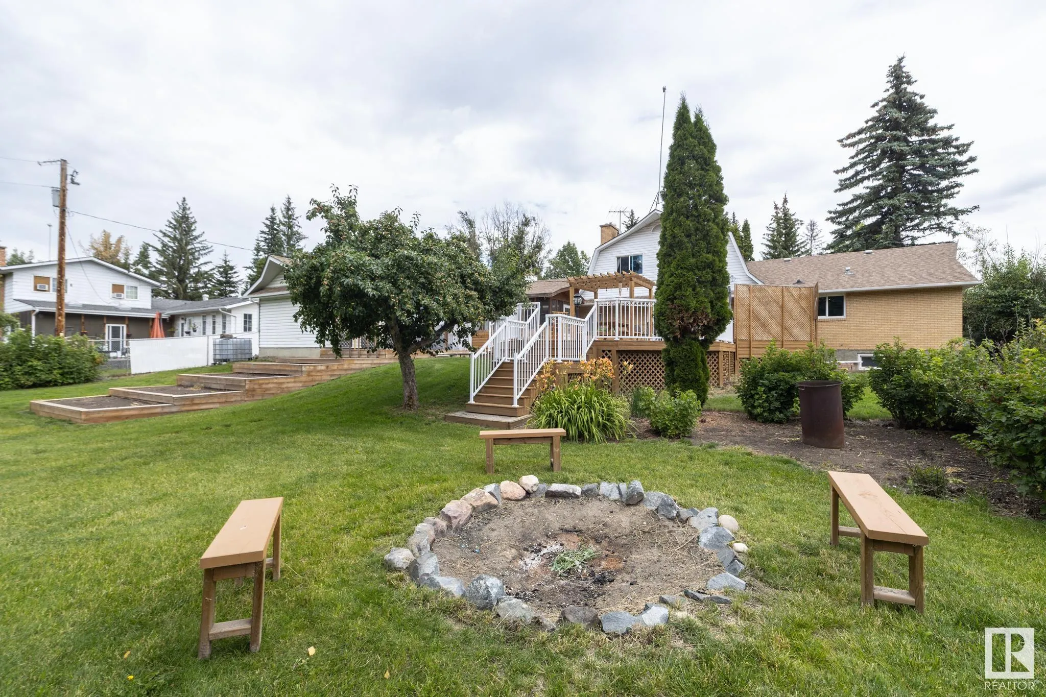 53226 RGE ROAD 261