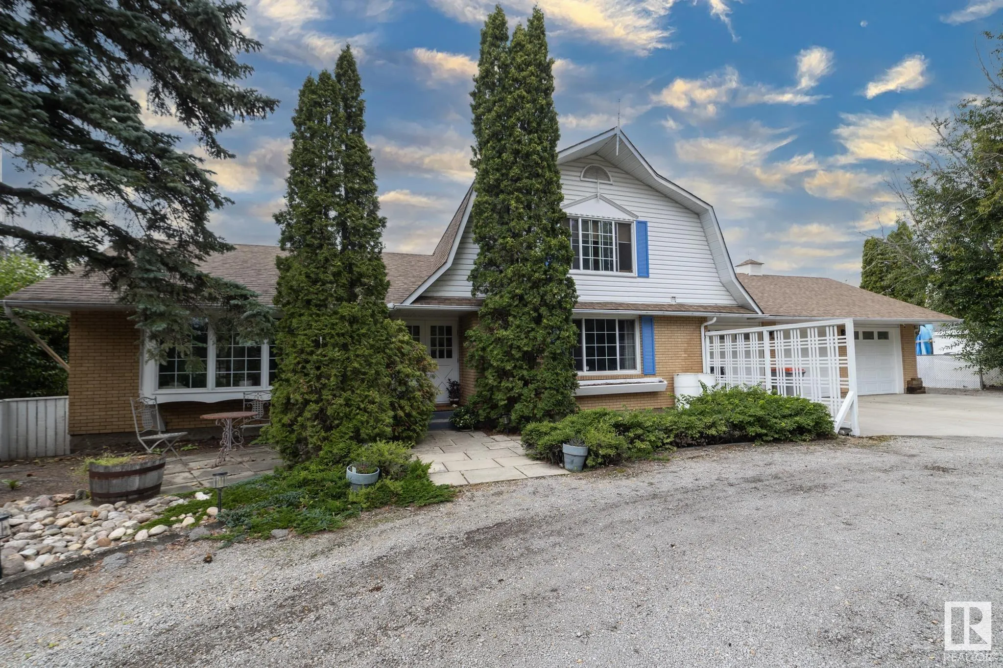 53226 RGE ROAD 261