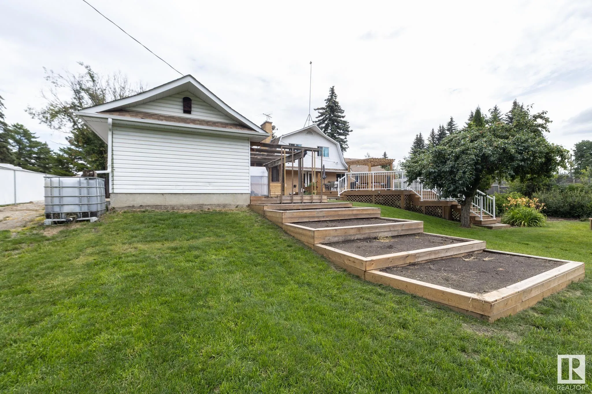 53226 RGE ROAD 261