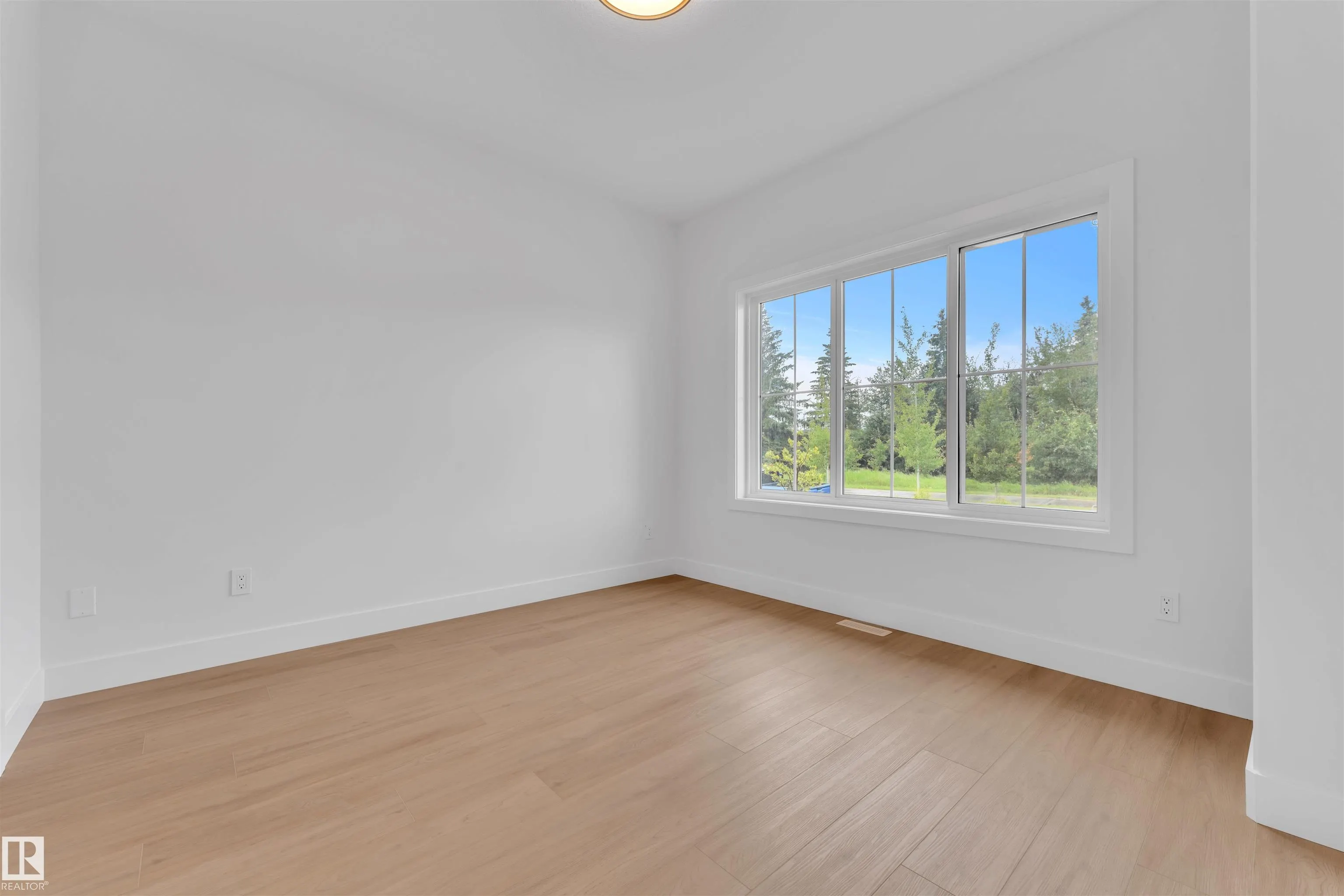 6113 CRAWFORD Drive