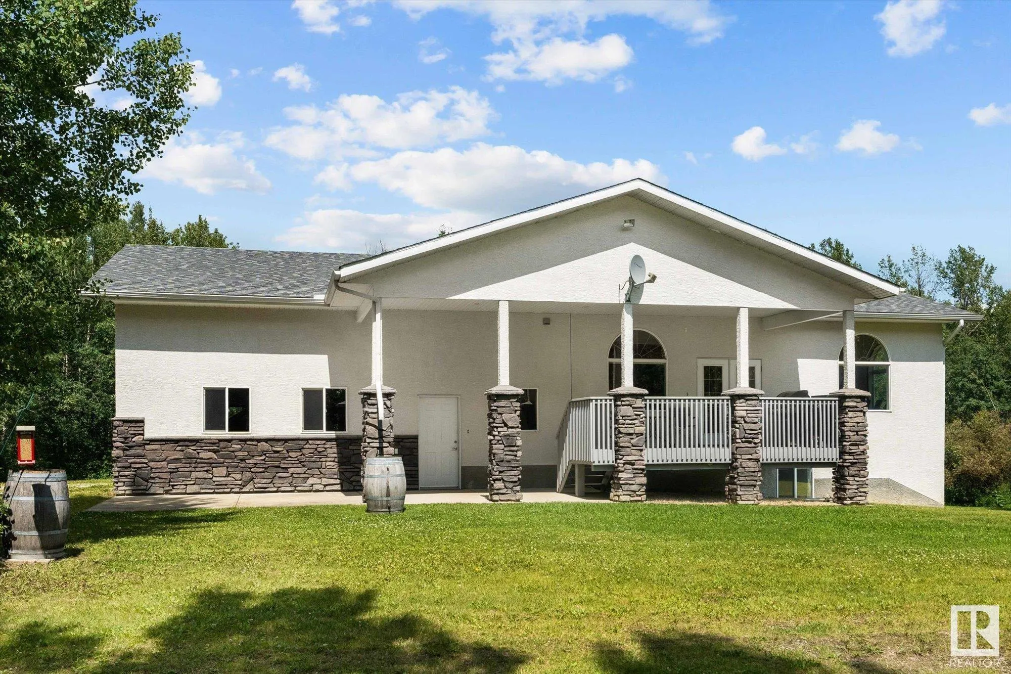 6316 HGHWAY 16
