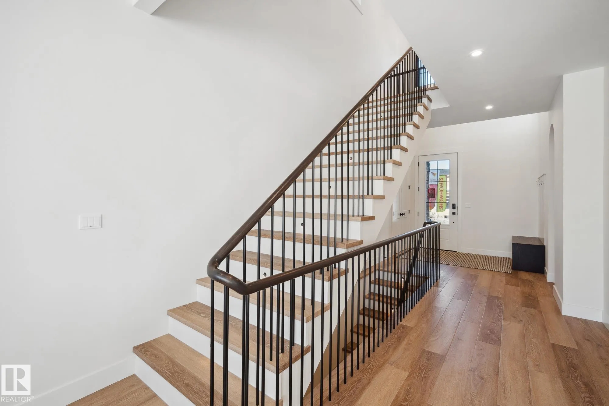 12 Newbury Ci