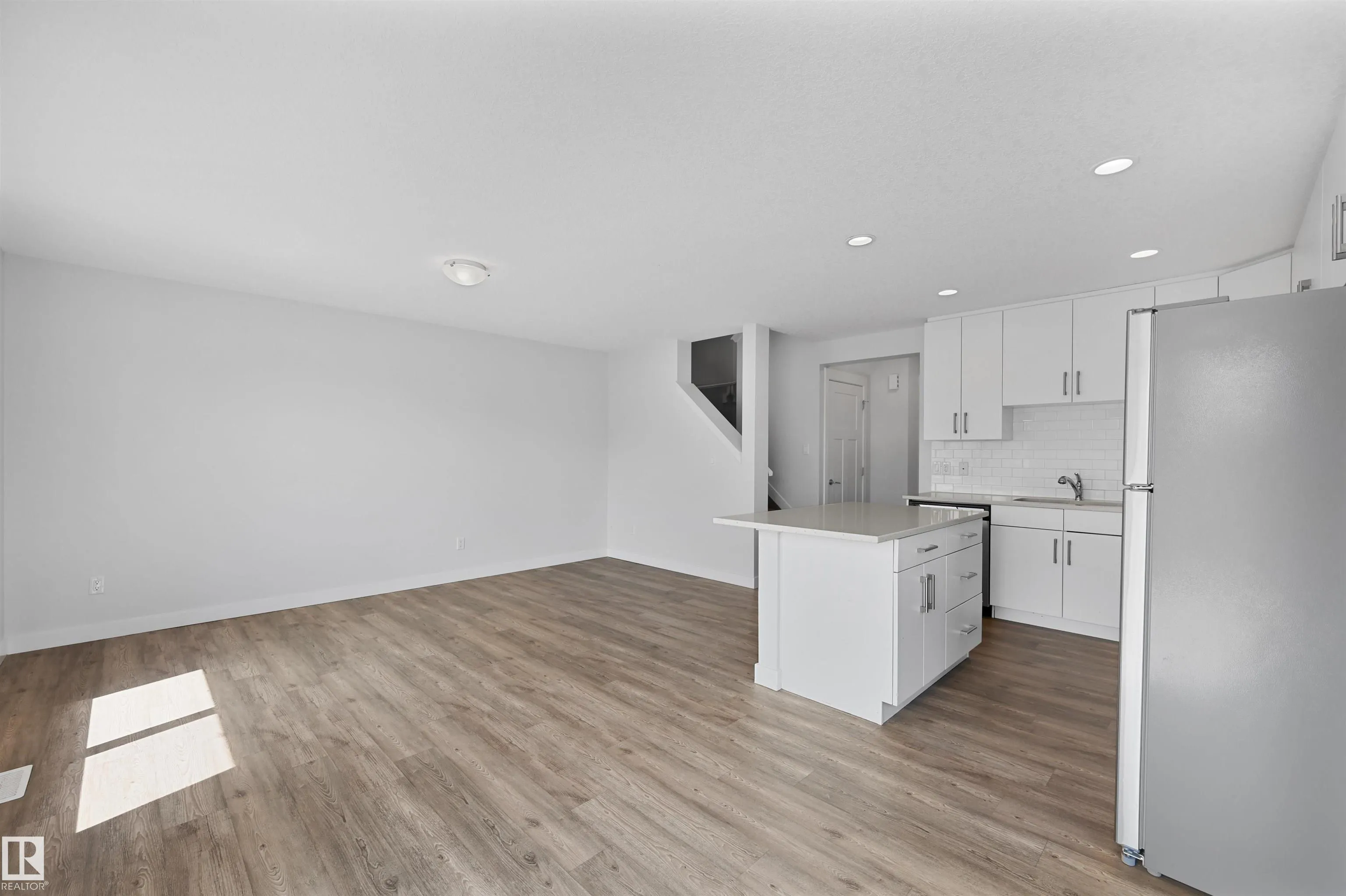 7080 SOUTH TERWILLEGAR Drive