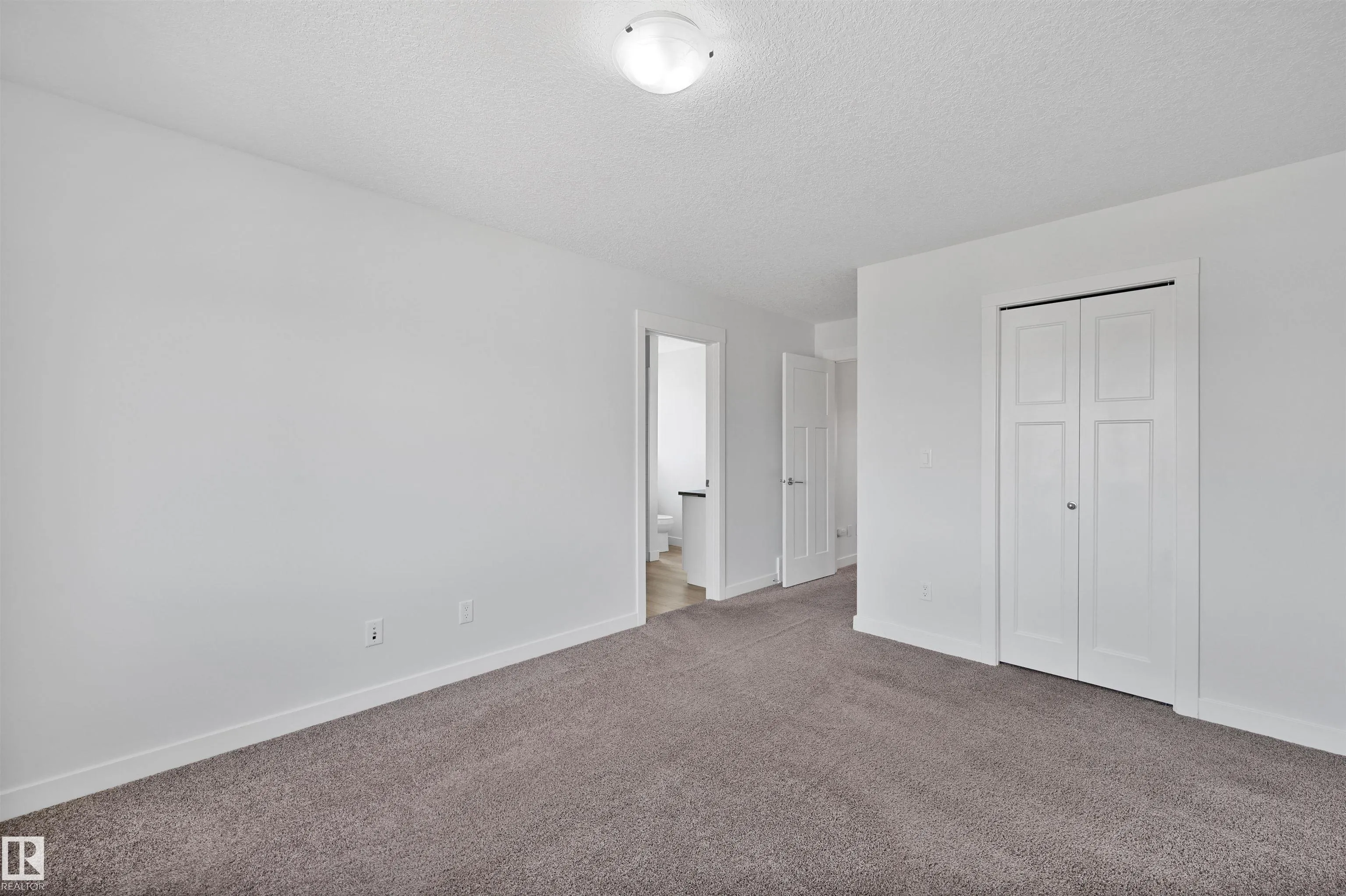 7080 SOUTH TERWILLEGAR Drive
