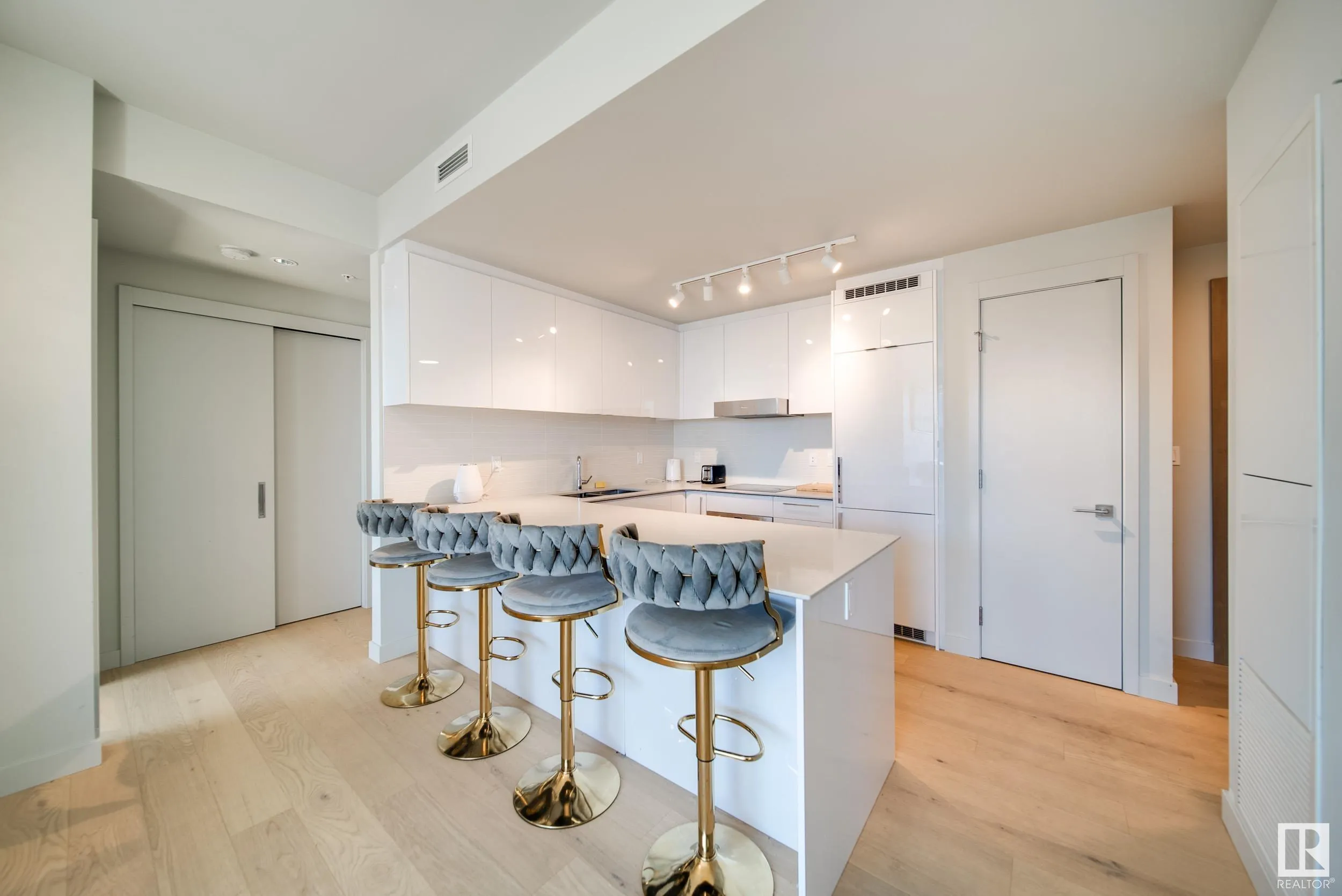 10360 102 Street