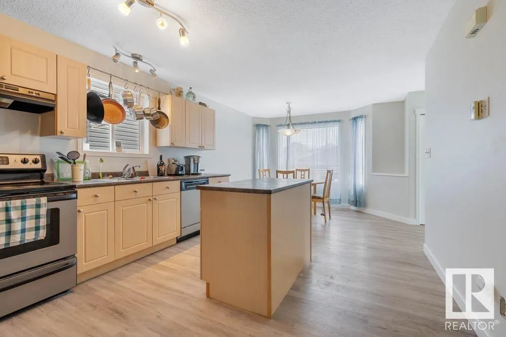 57 SUNTREE Promenade