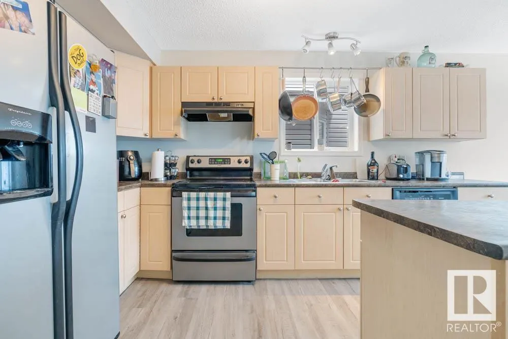 57 SUNTREE Promenade