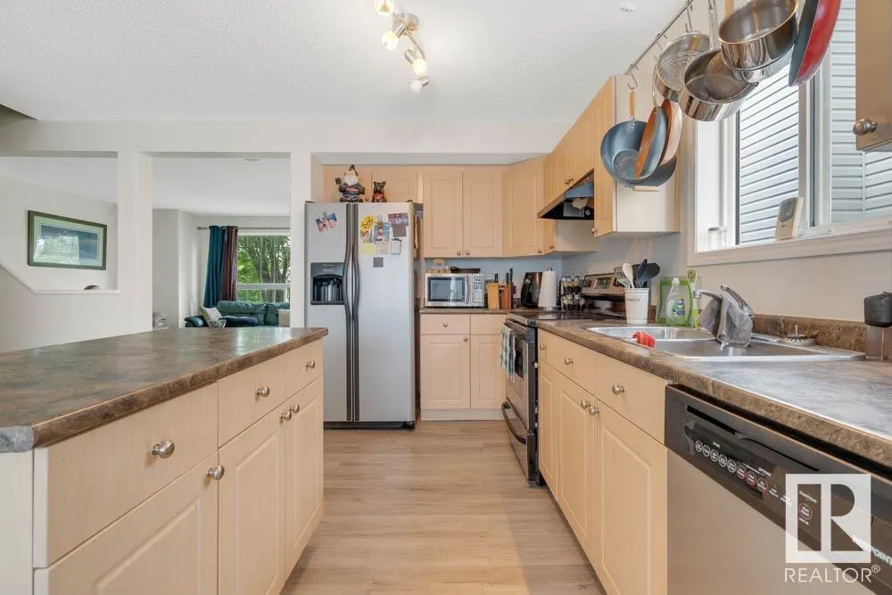 57 SUNTREE Promenade