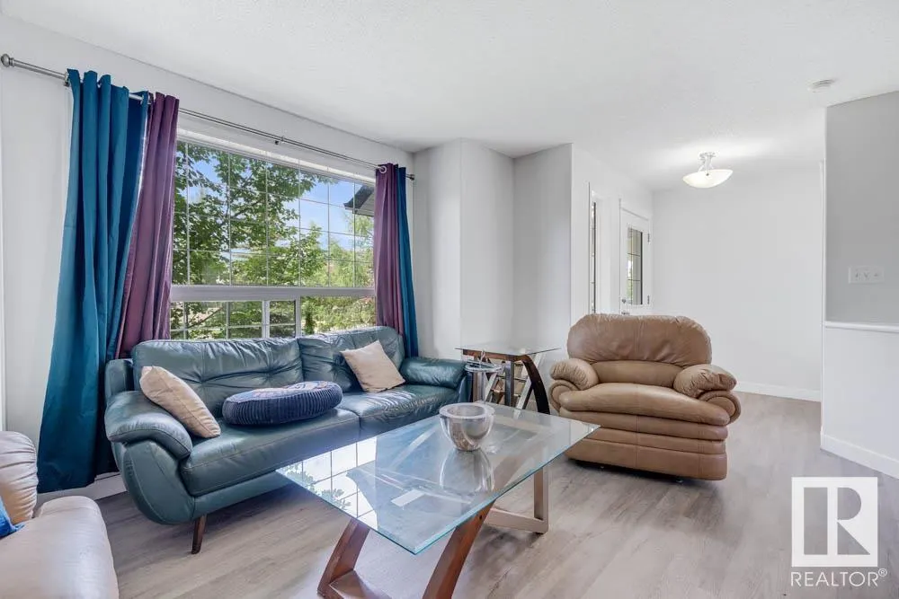 57 SUNTREE Promenade