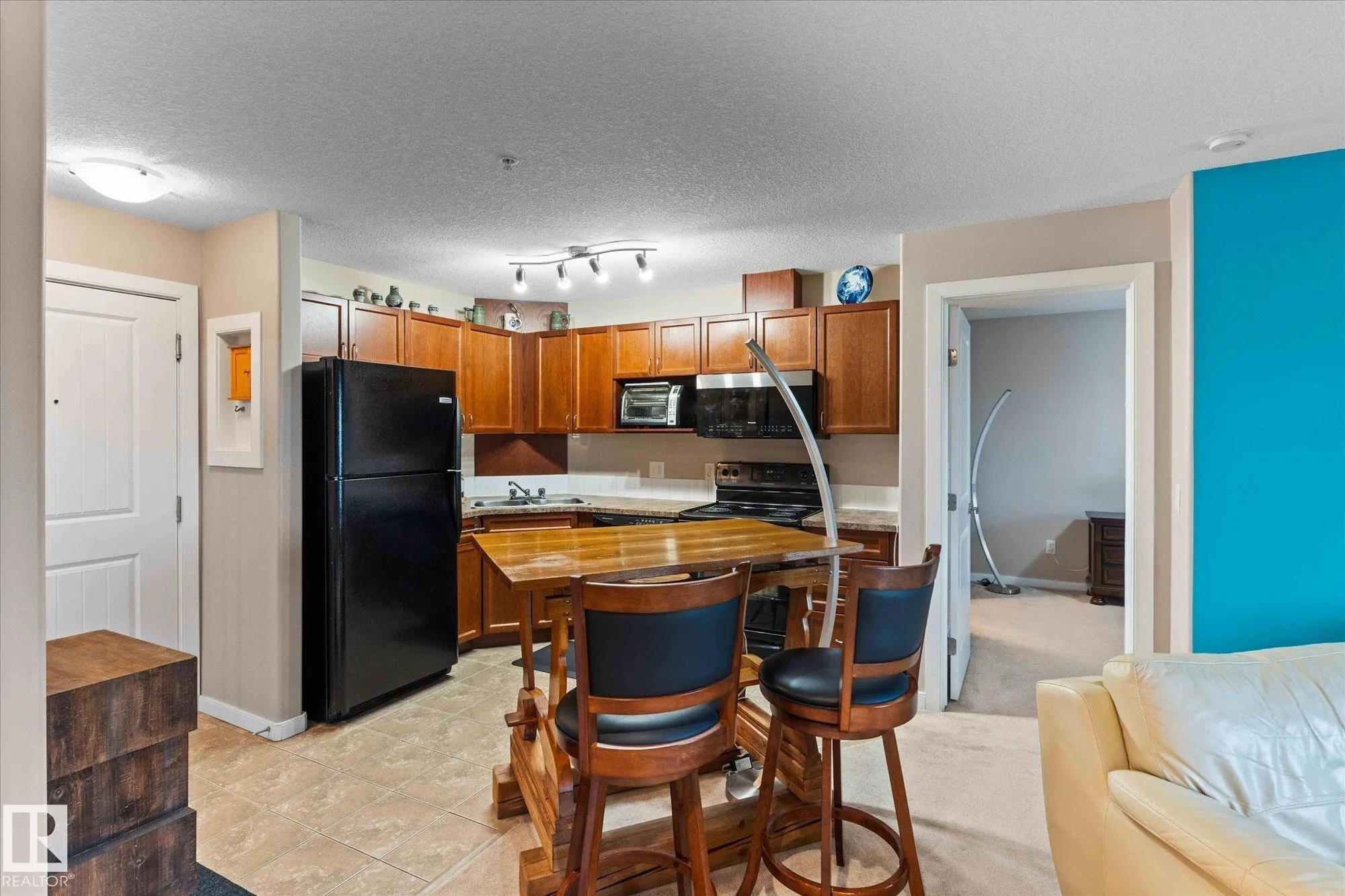 240 SPRUCE RIDGE Road