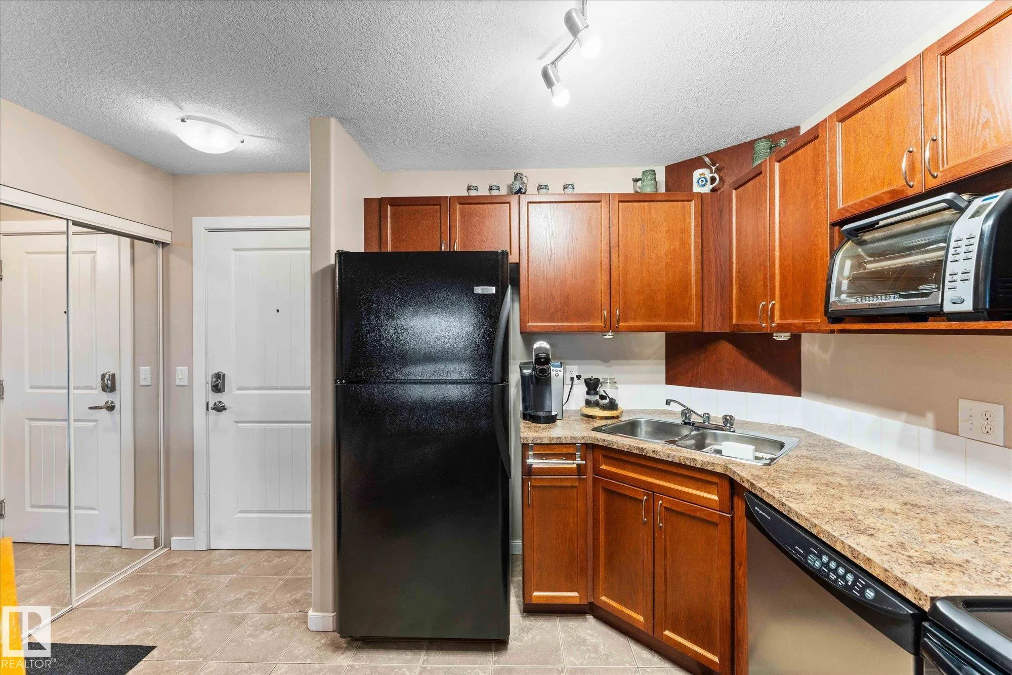 240 SPRUCE RIDGE Road