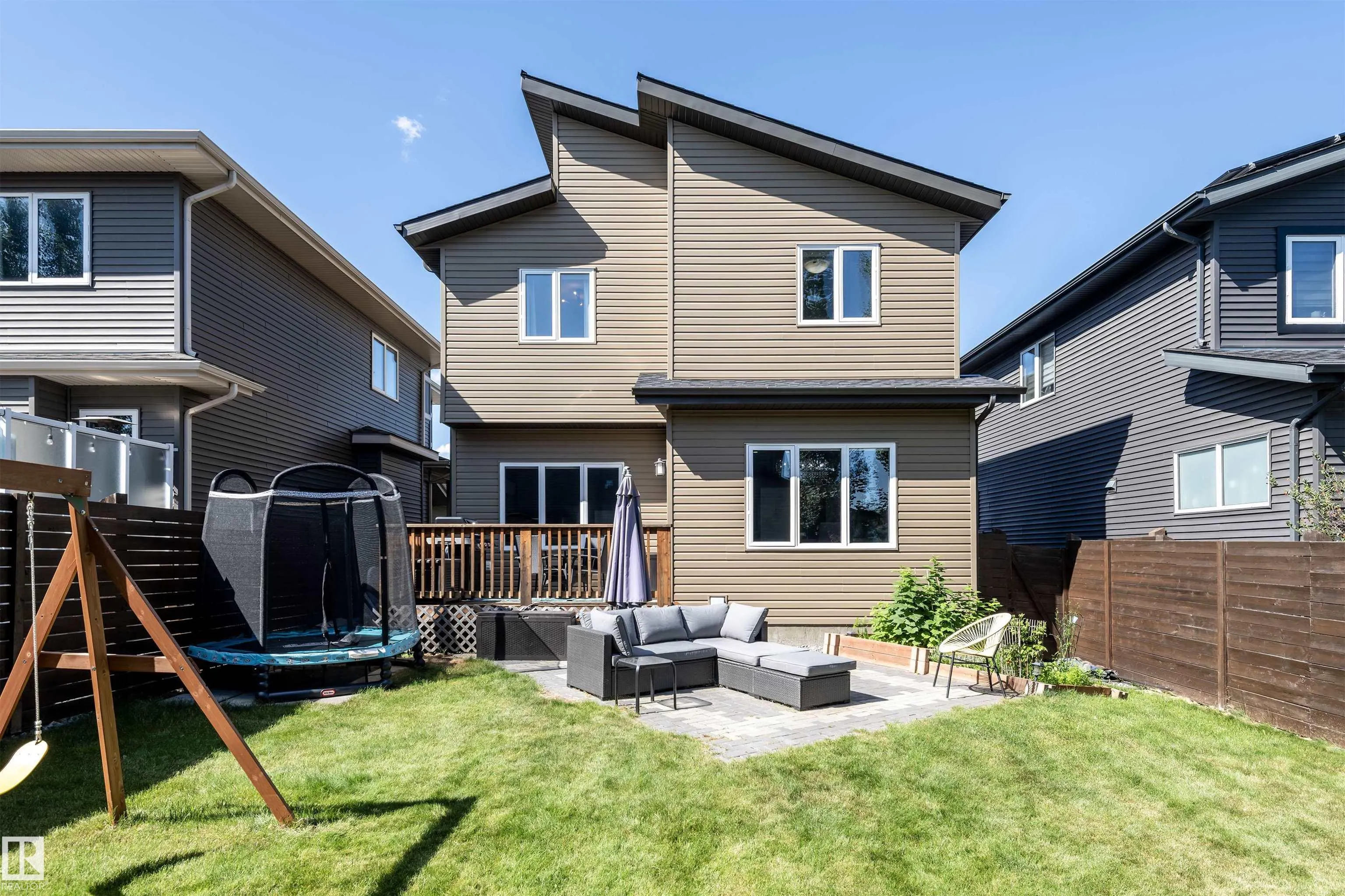 2469 WARE Crescent