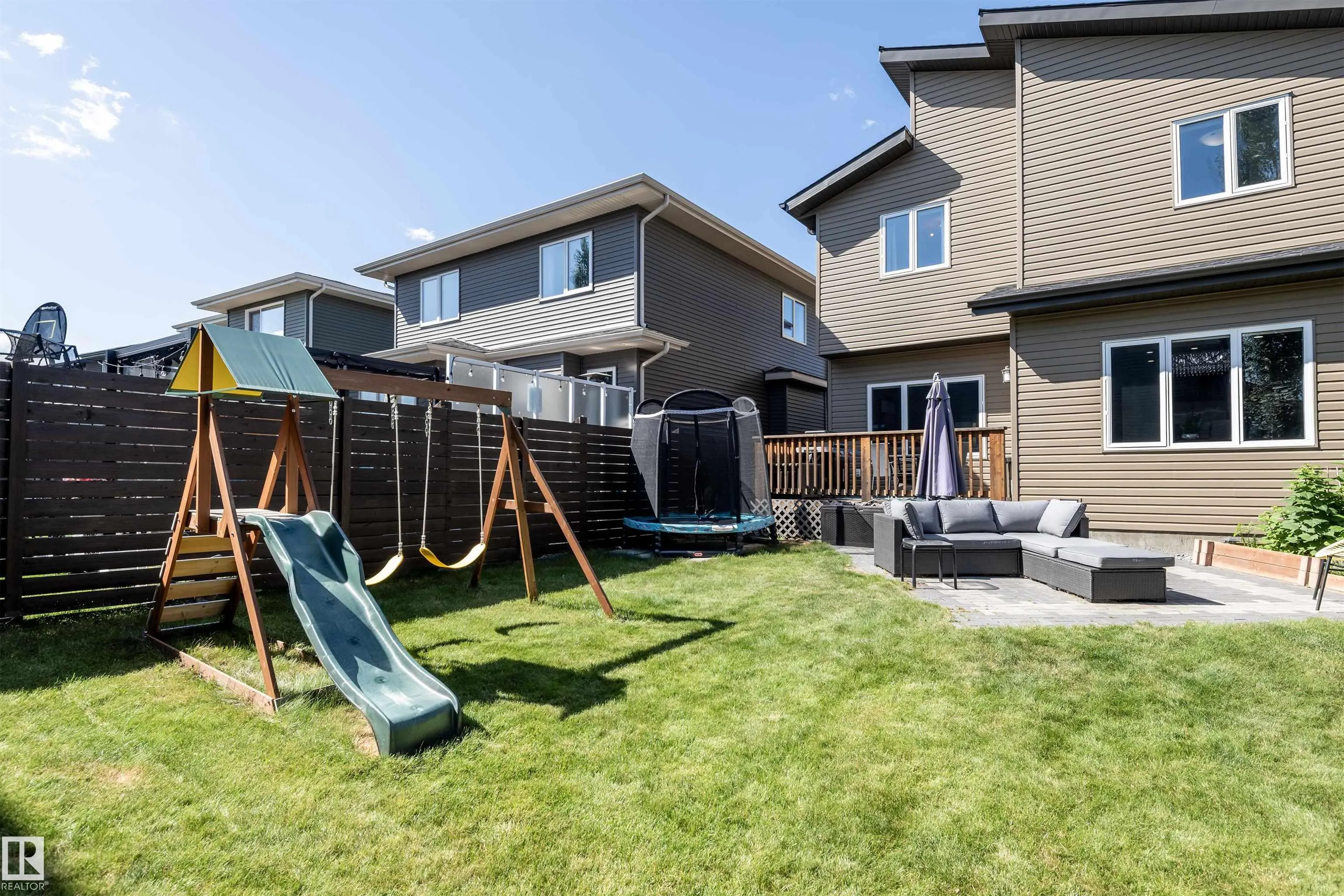 2469 WARE Crescent