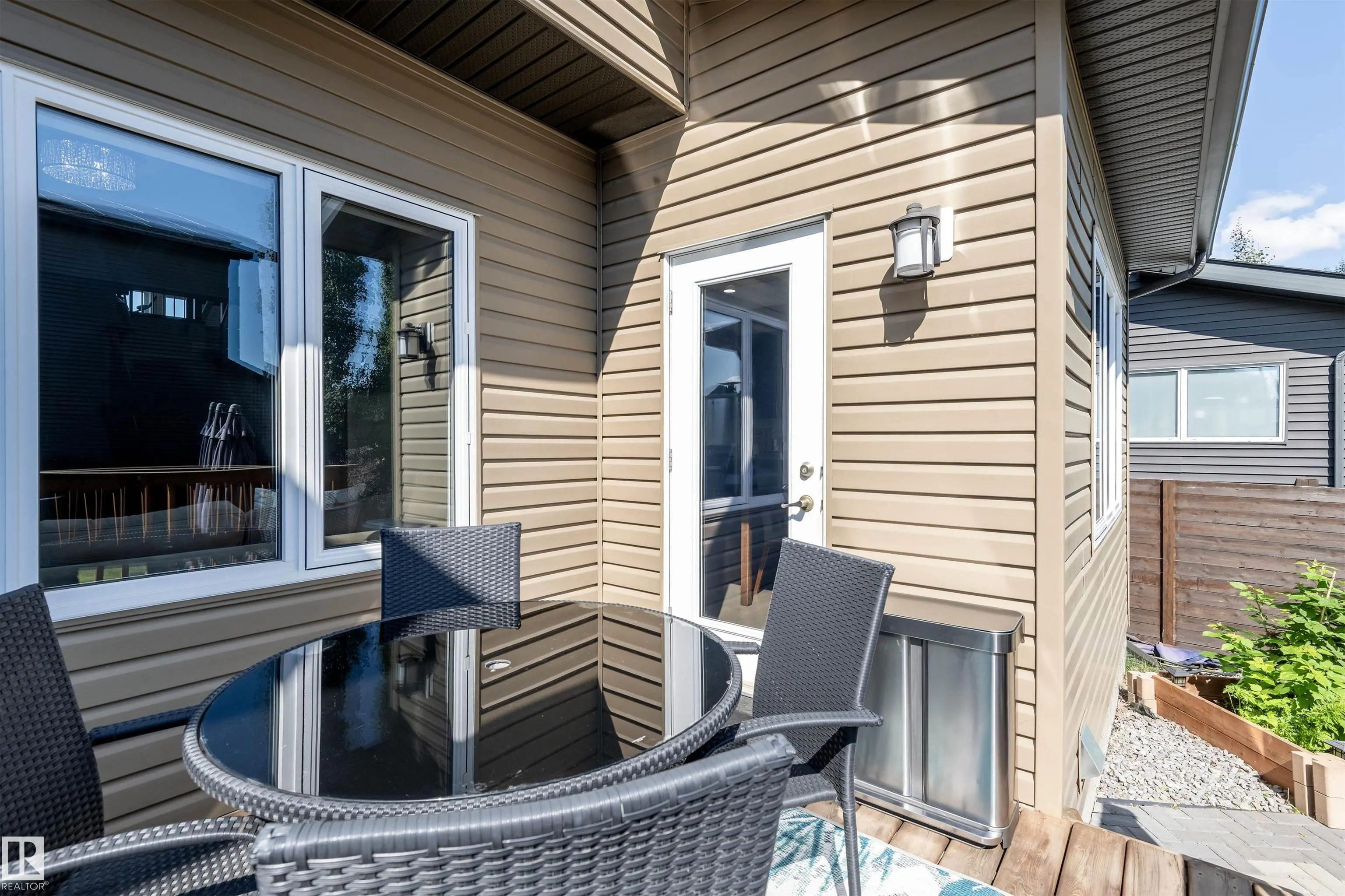 2469 WARE Crescent
