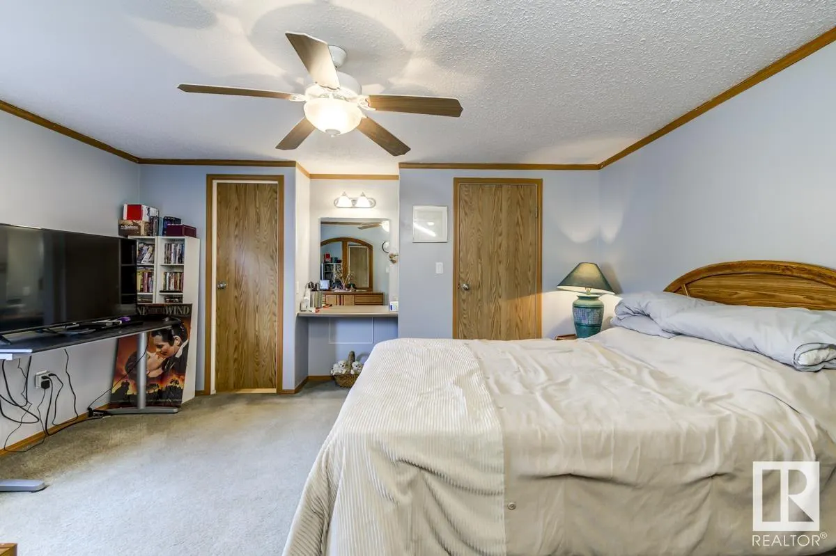 534 Evergreen Park