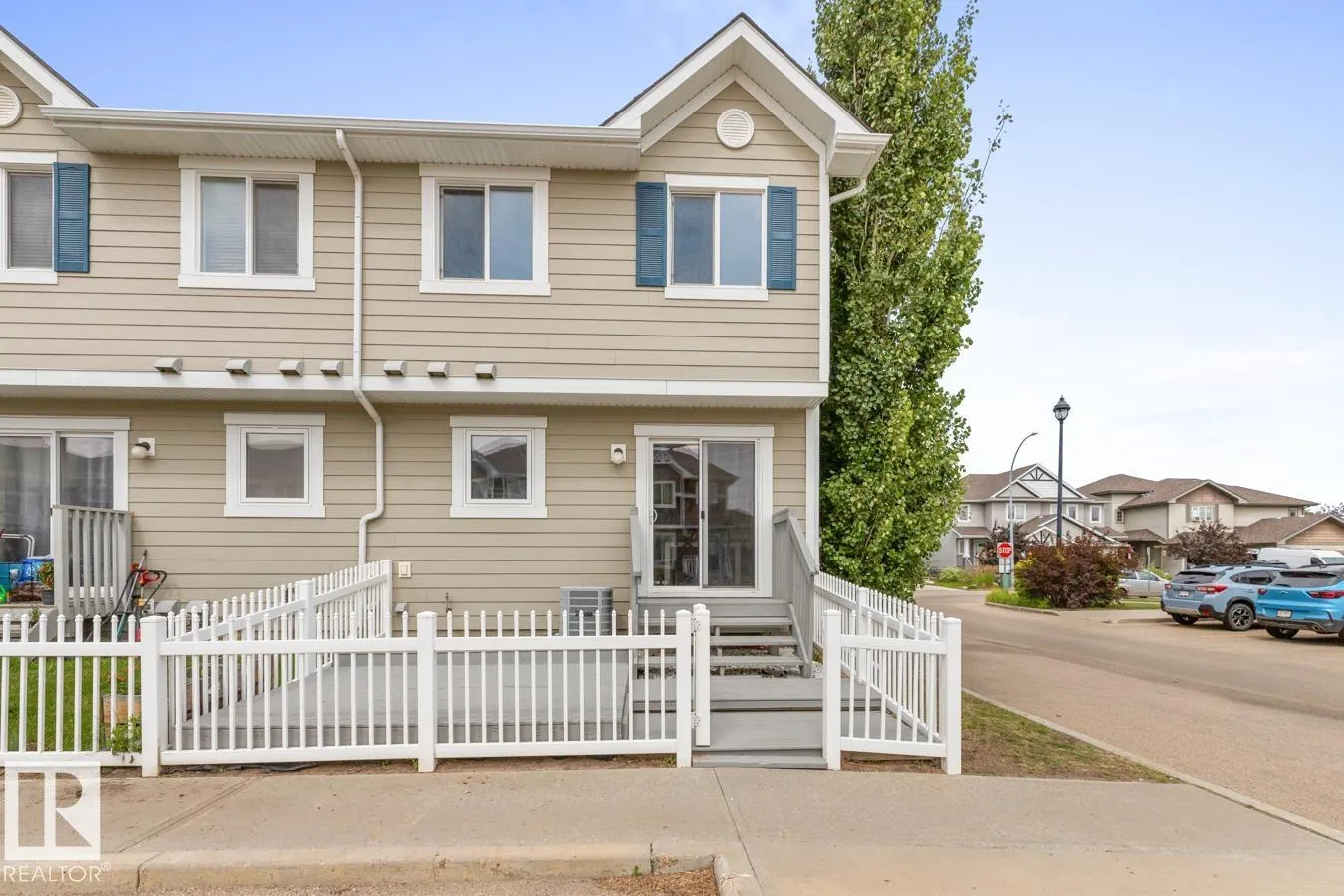 219 CHARLOTTE Way