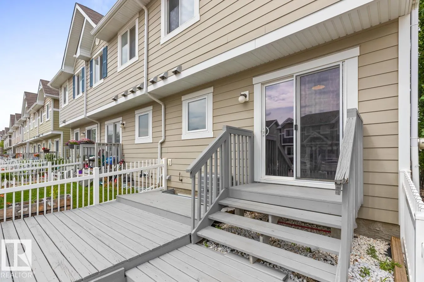 219 CHARLOTTE Way