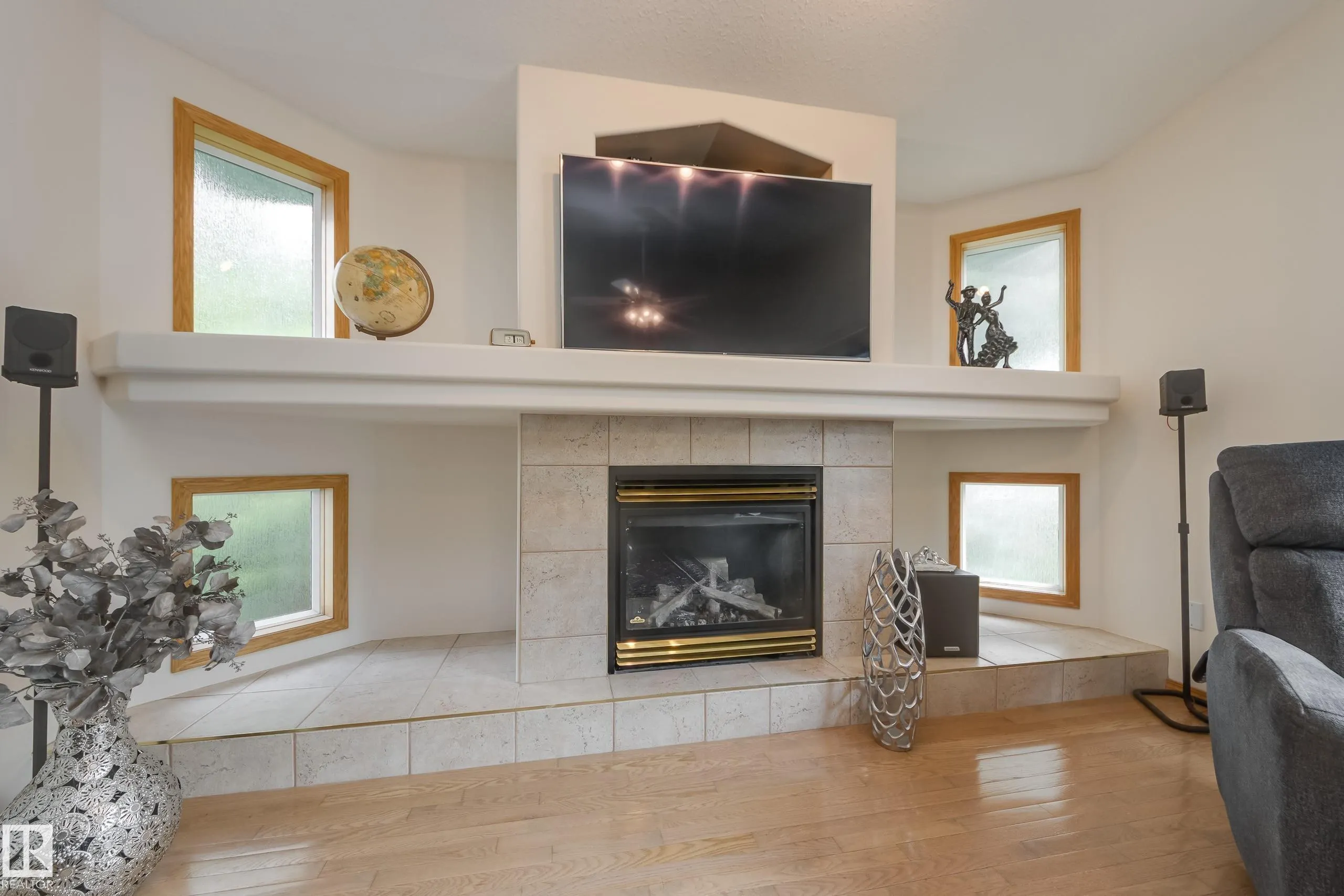 446 DAVENPORT Drive