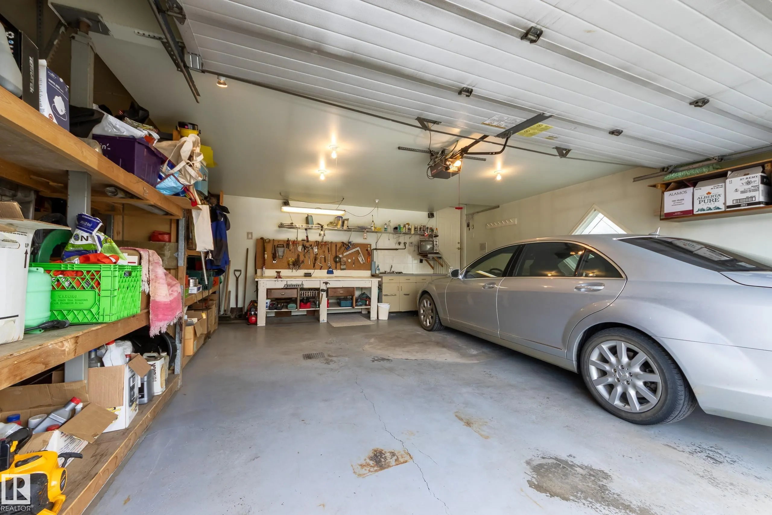 446 DAVENPORT Drive